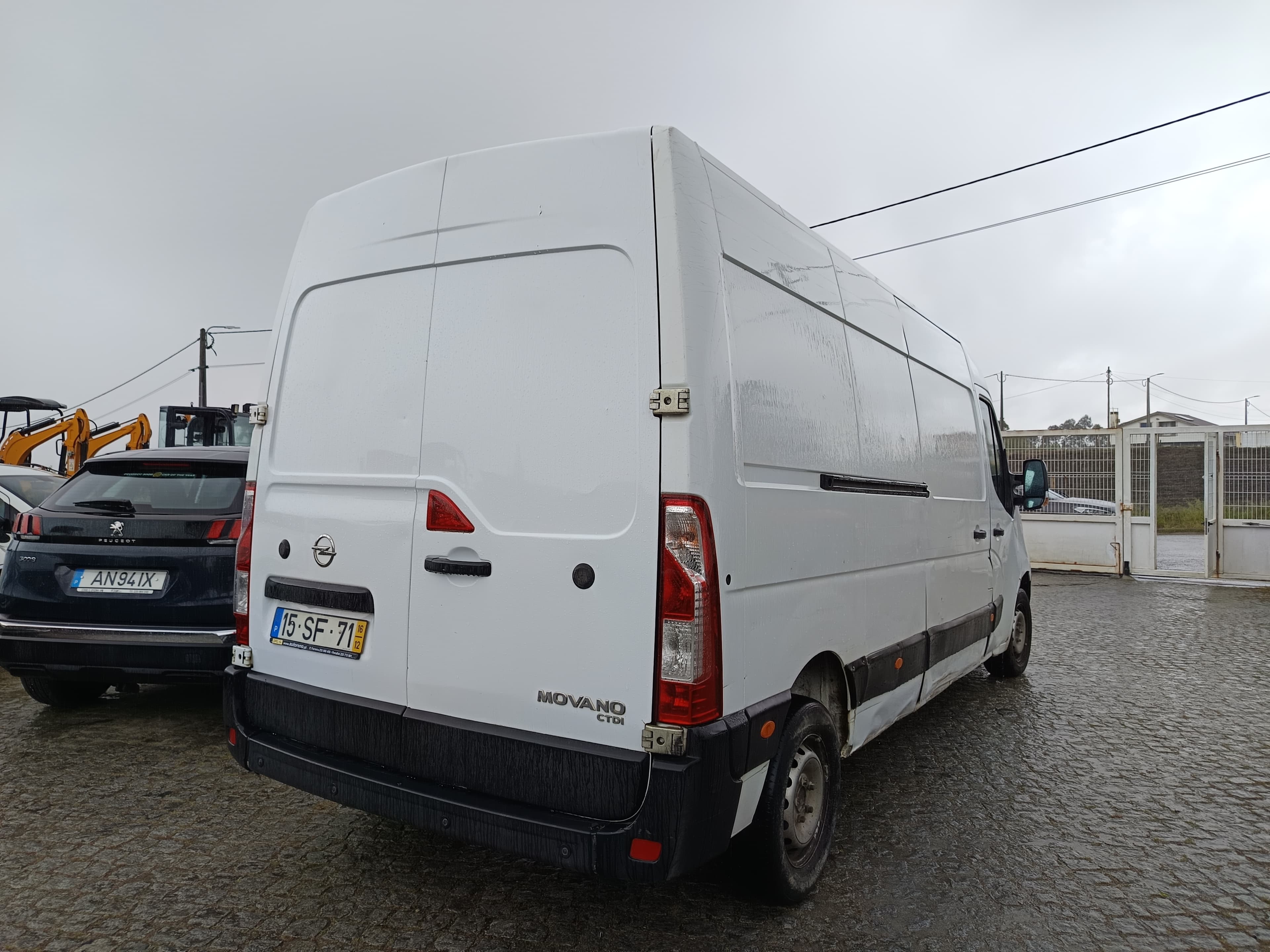 Opel Movano · Ano 2016 — imagem 4