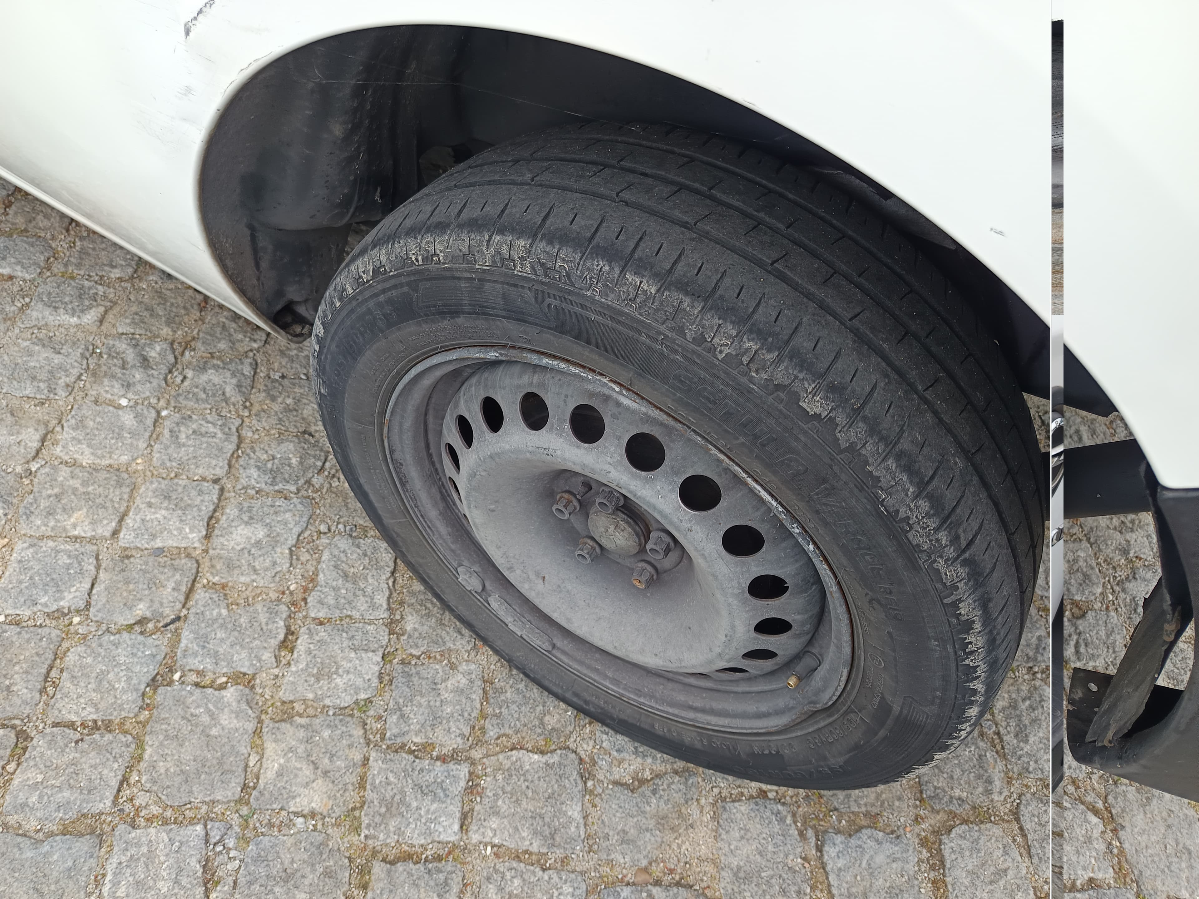Opel Combo · Ano 2016 — imagem 15