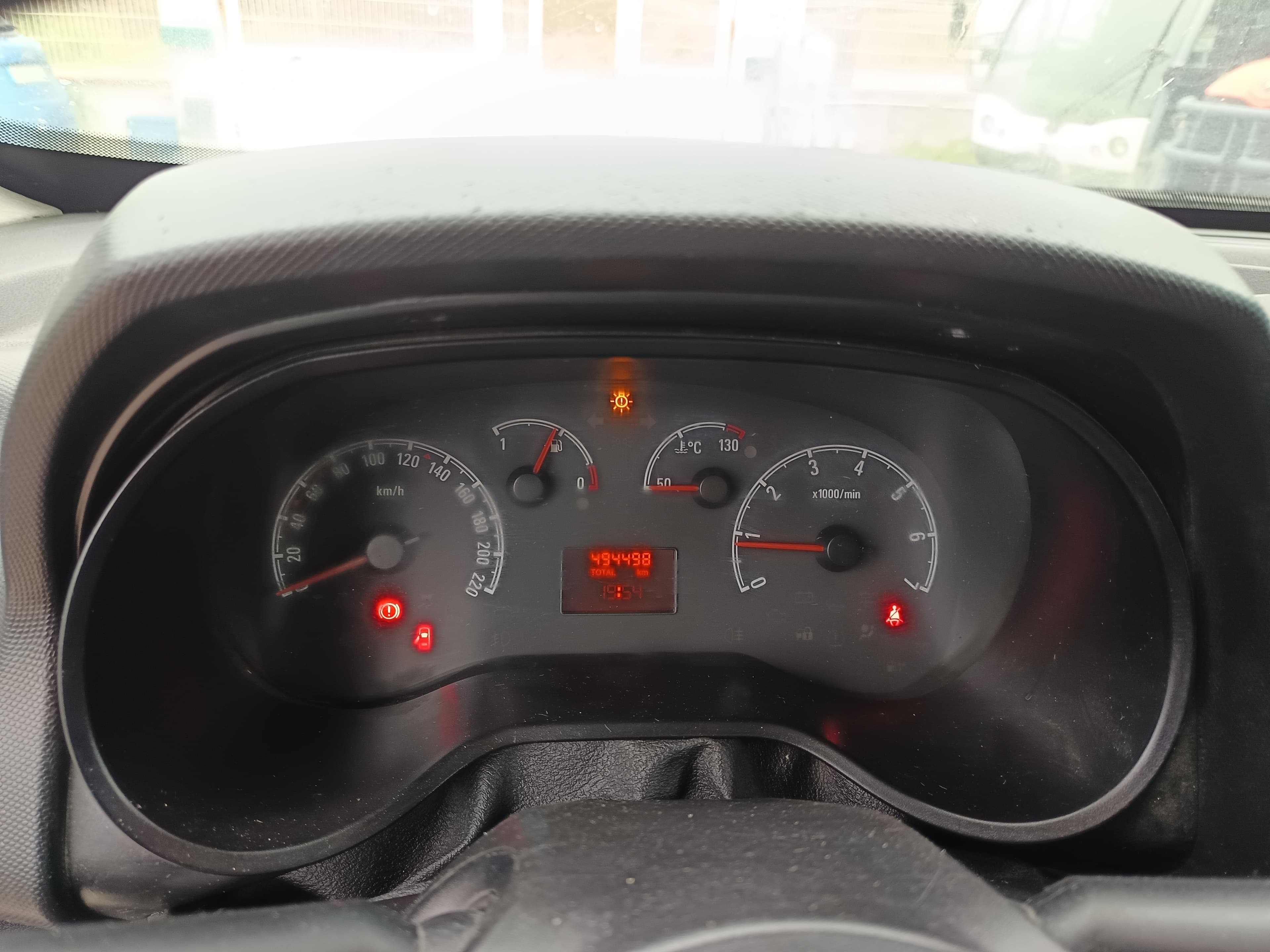 Opel Combo · Ano 2016 — imagem 32