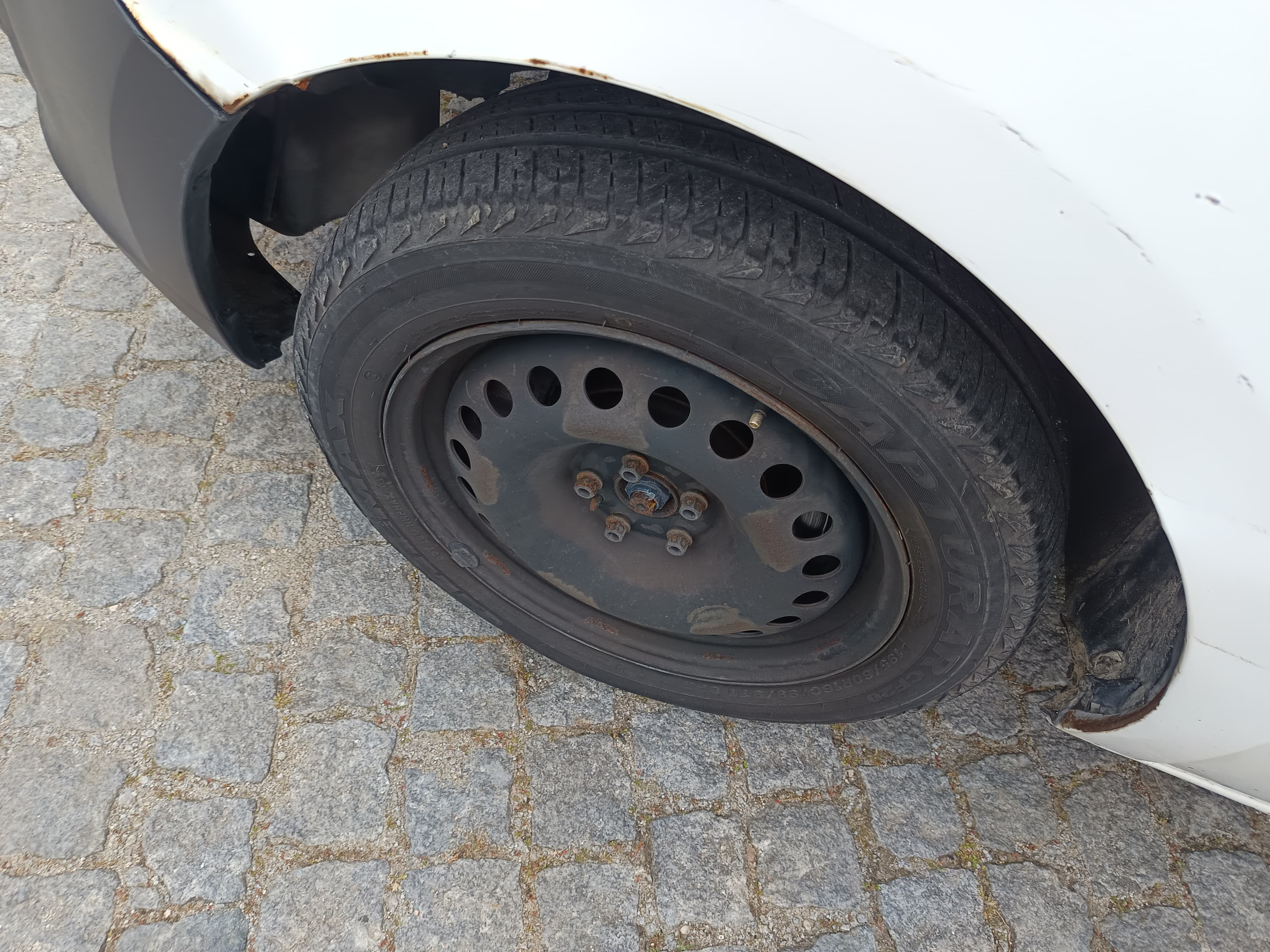 Opel Combo · Ano 2016 — imagem 20