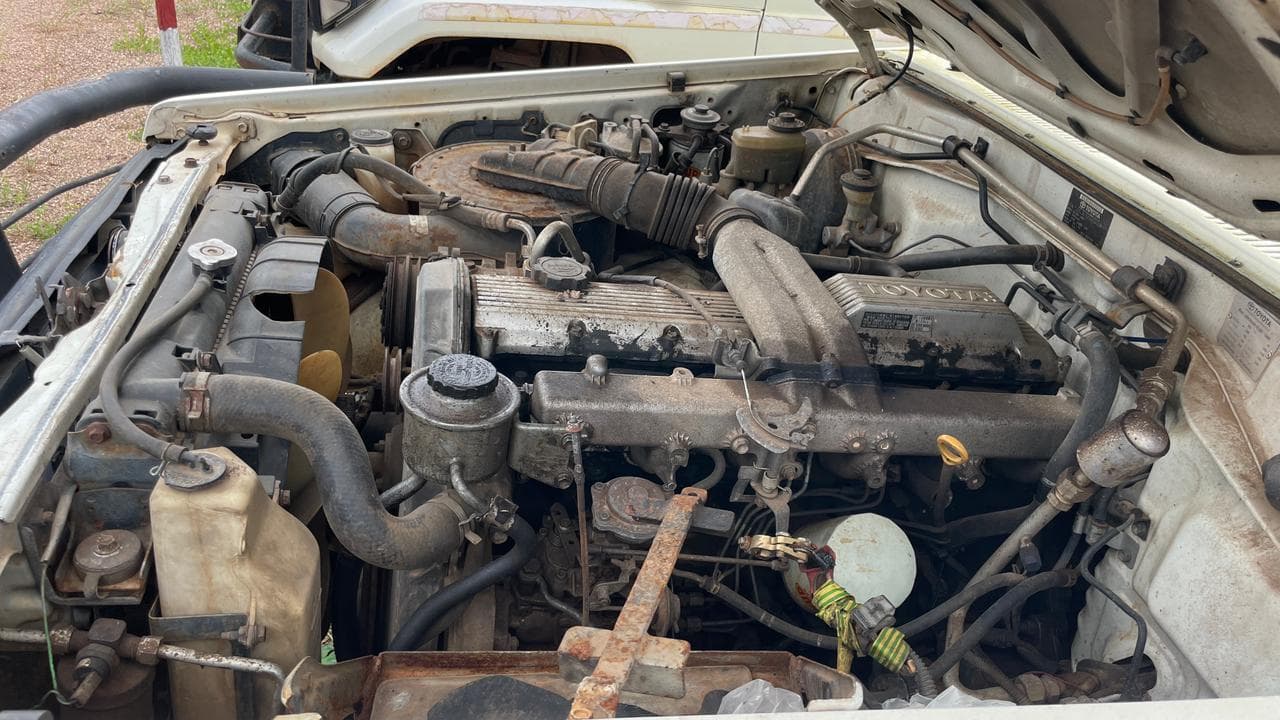 Toyota Land Cruiser 2,85m- 1997 — imagen 11