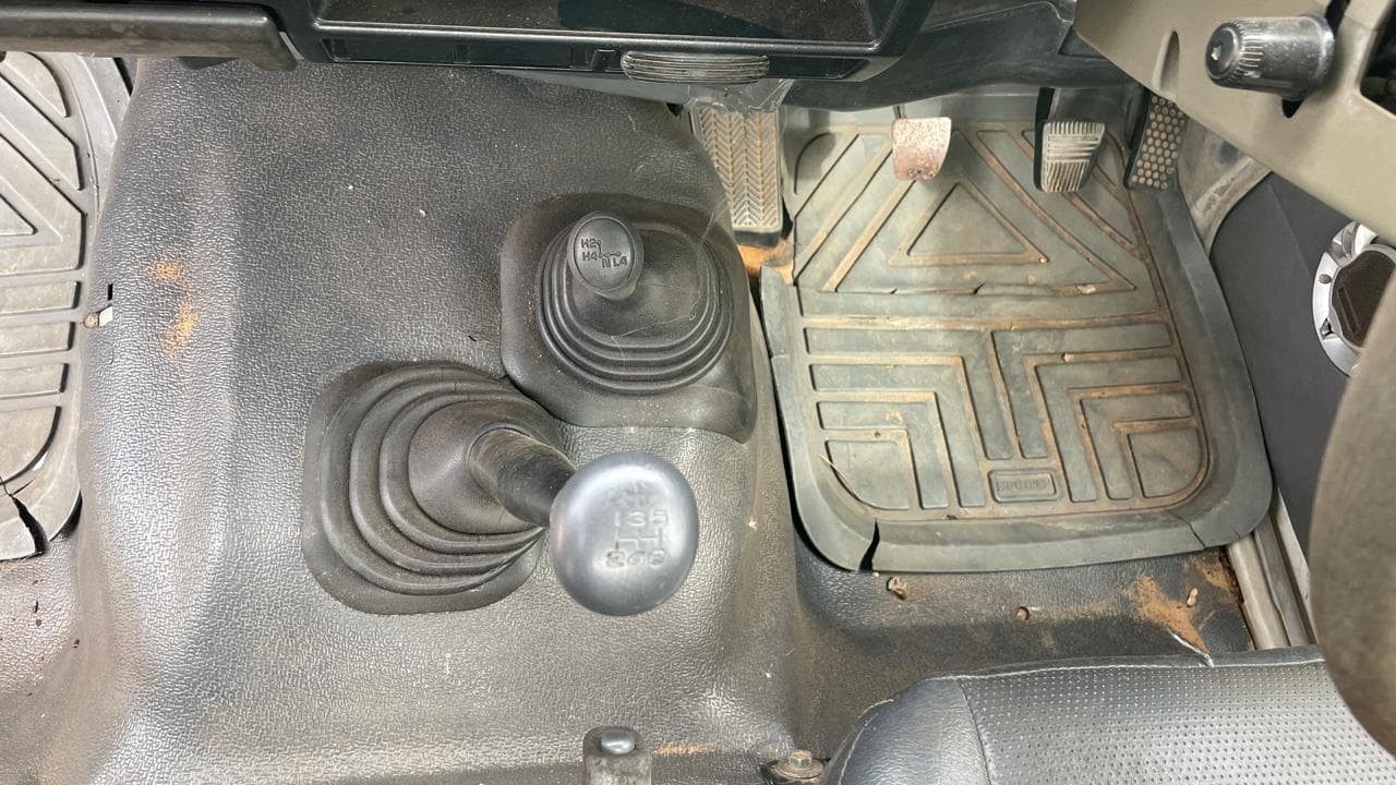 Toyota Land Cruiser 2,85m- 1997 — imagen 20