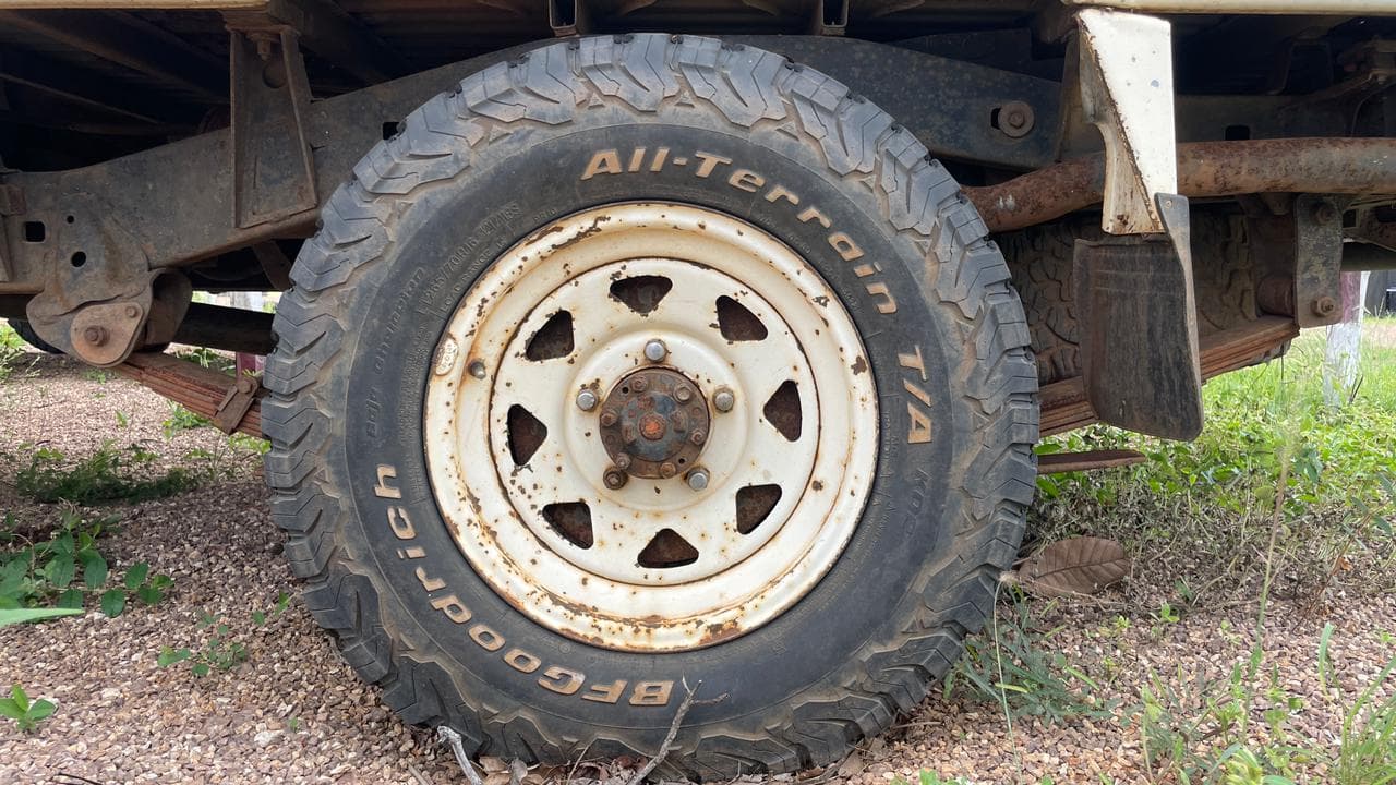 Toyota Land Cruiser 2,85m- 1997 — imagen 9