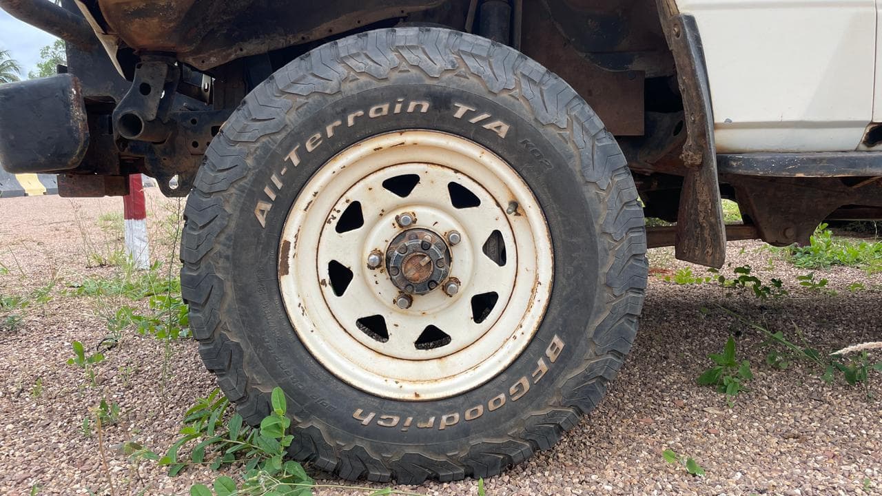 Toyota Land Cruiser 2,85m- 1997 — imagen 10