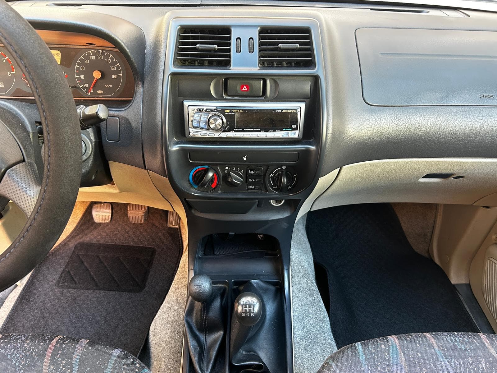 Nissan Terrano II R20-E · Ano 2000 — image 22