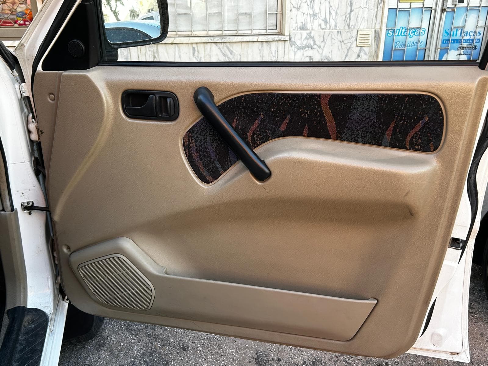 Nissan Terrano II R20-E · Ano 2000 — image 13