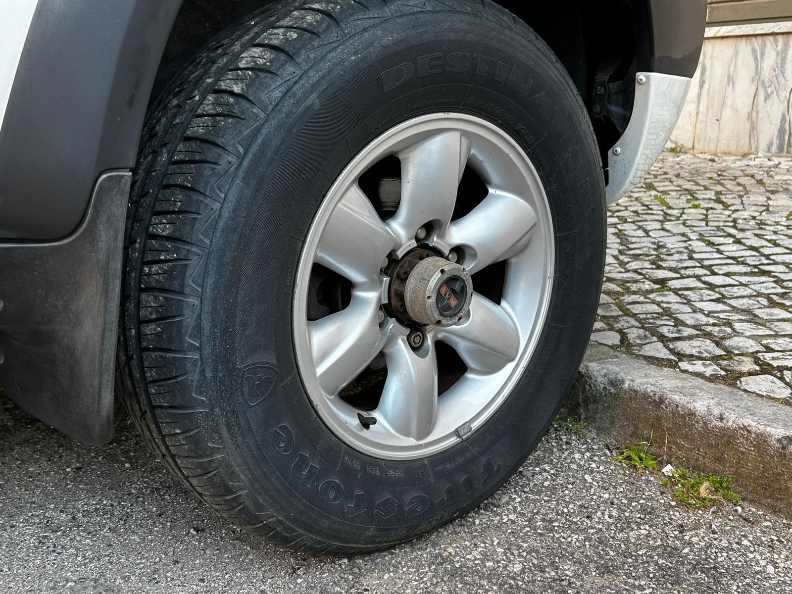 Nissan Terrano II R20-E · Ano 2000 — image 25