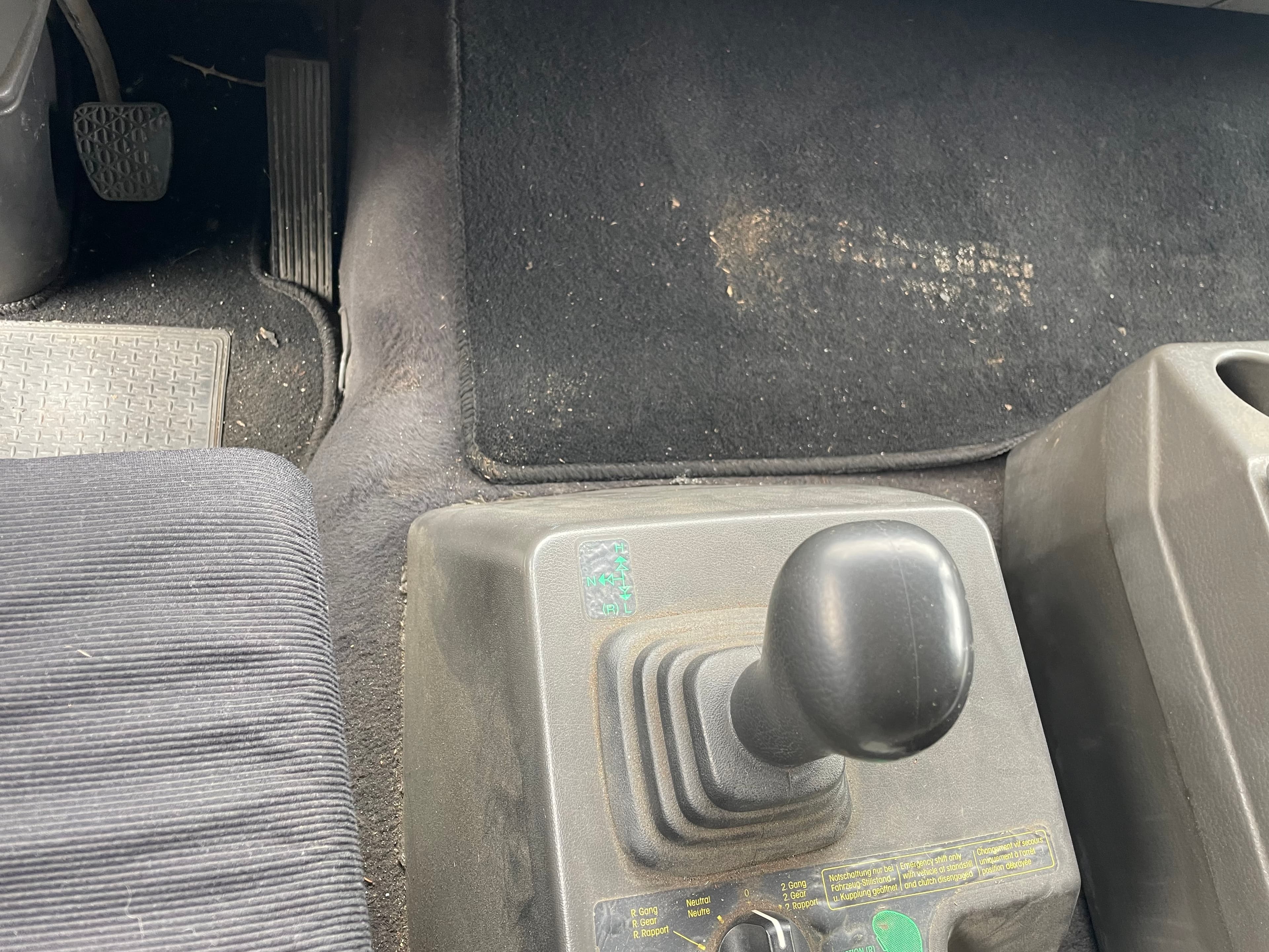 Mercedes-Benz SK 35 · Amo 1992 — imagen 10