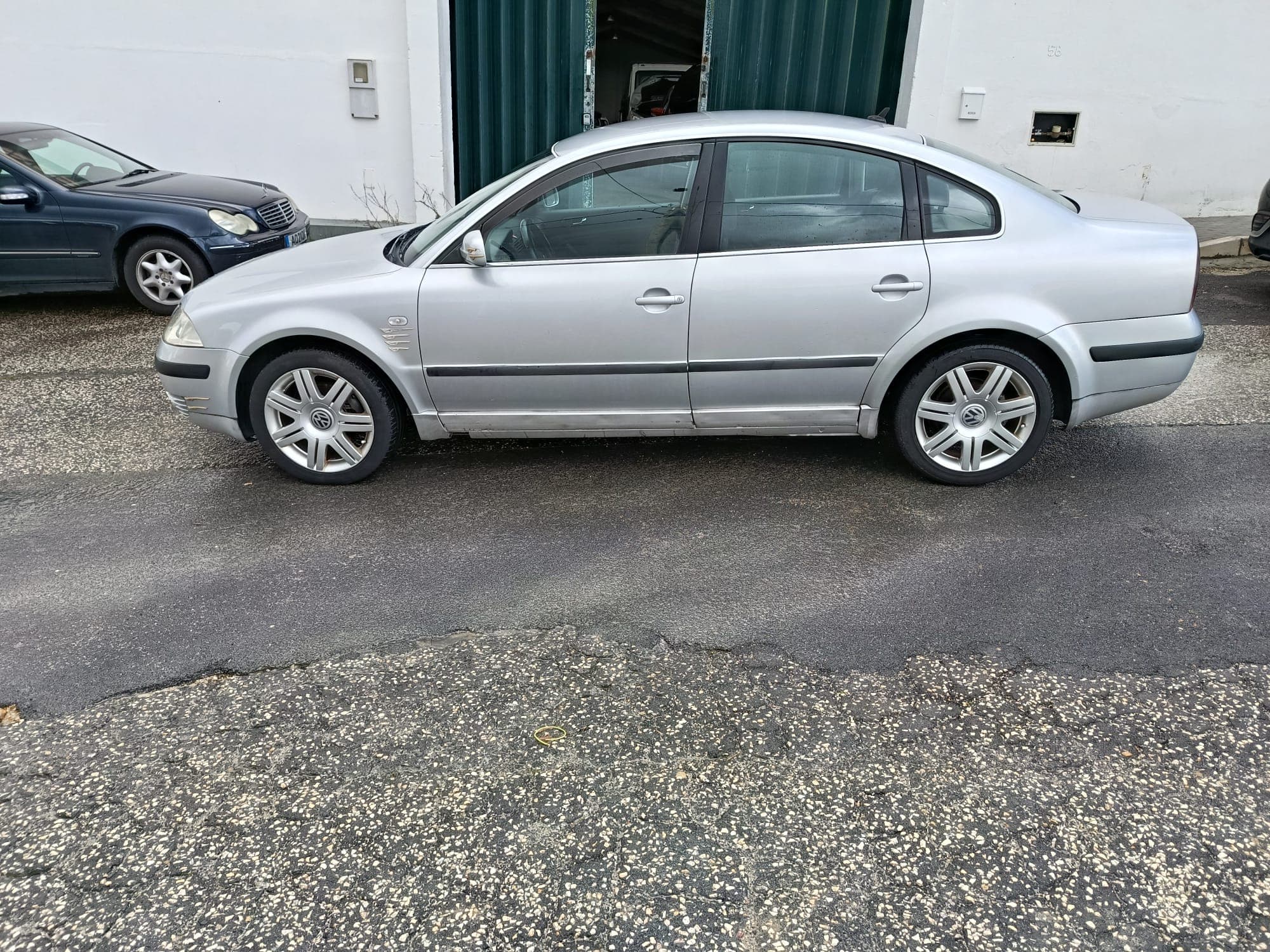 Volkswagen Passat · Ano 2001 — imagem 3
