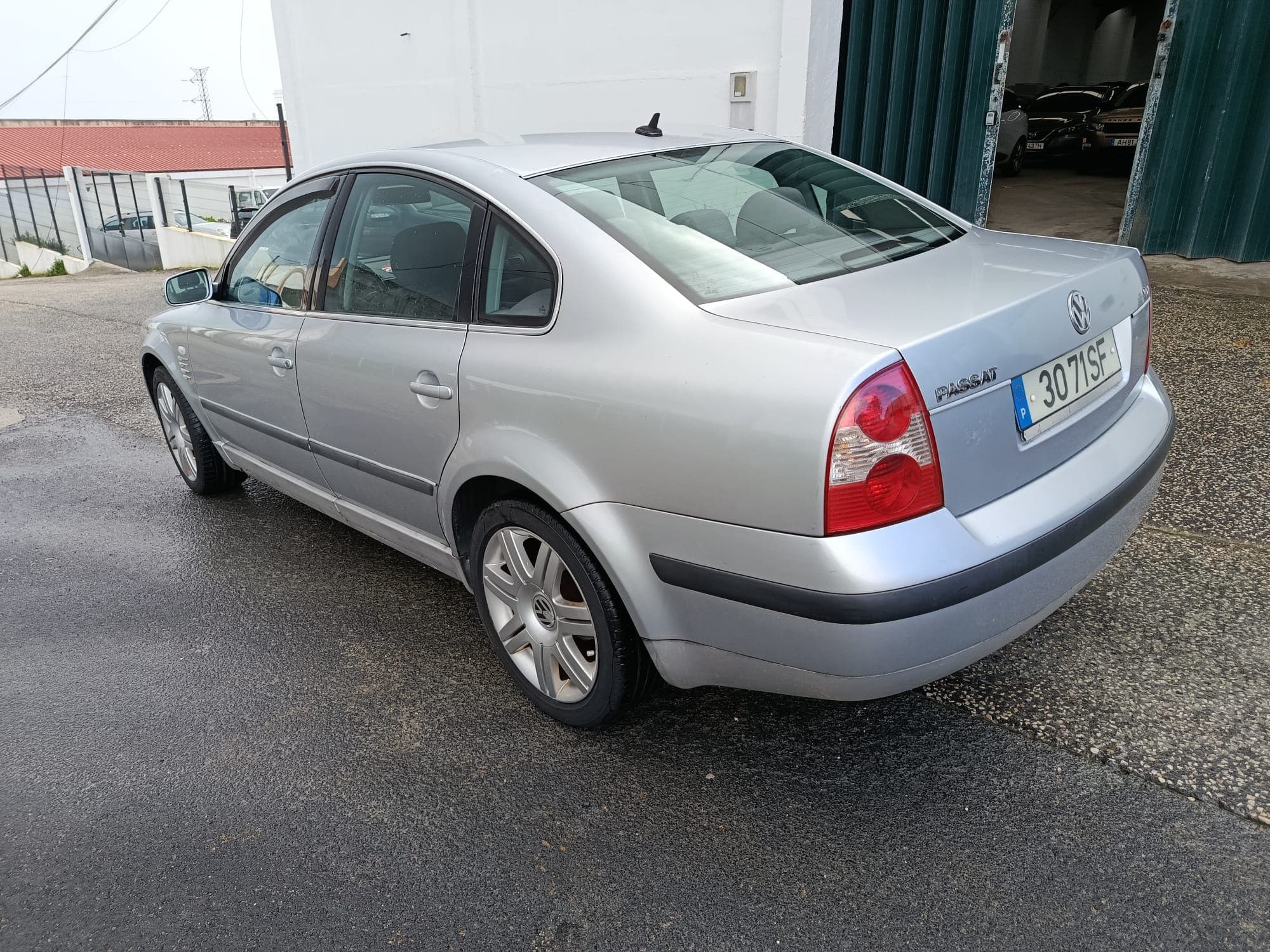 Volkswagen Passat · Ano 2001 — imagem 5