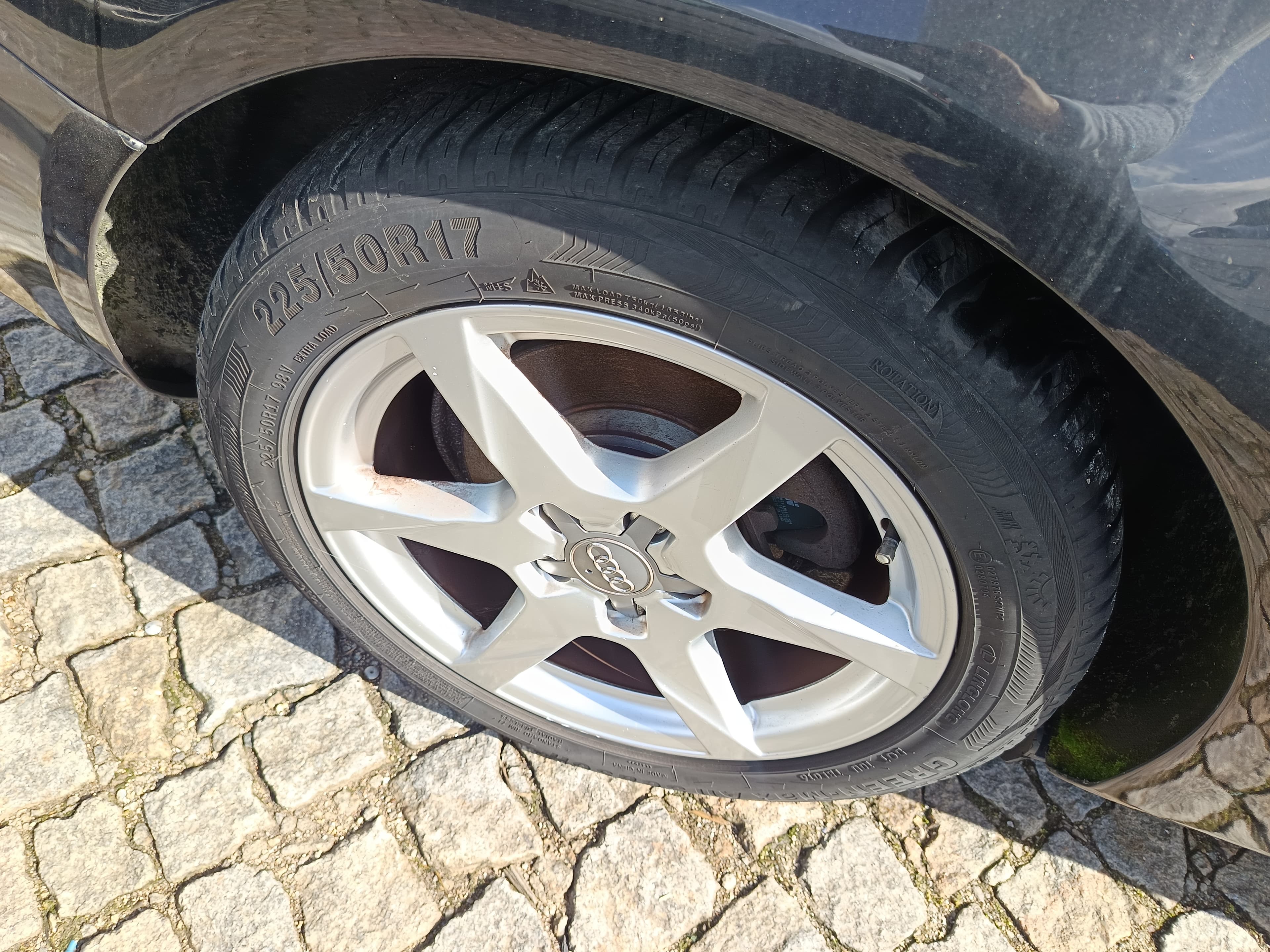 Audi A4 · Ano 2009 — image 8