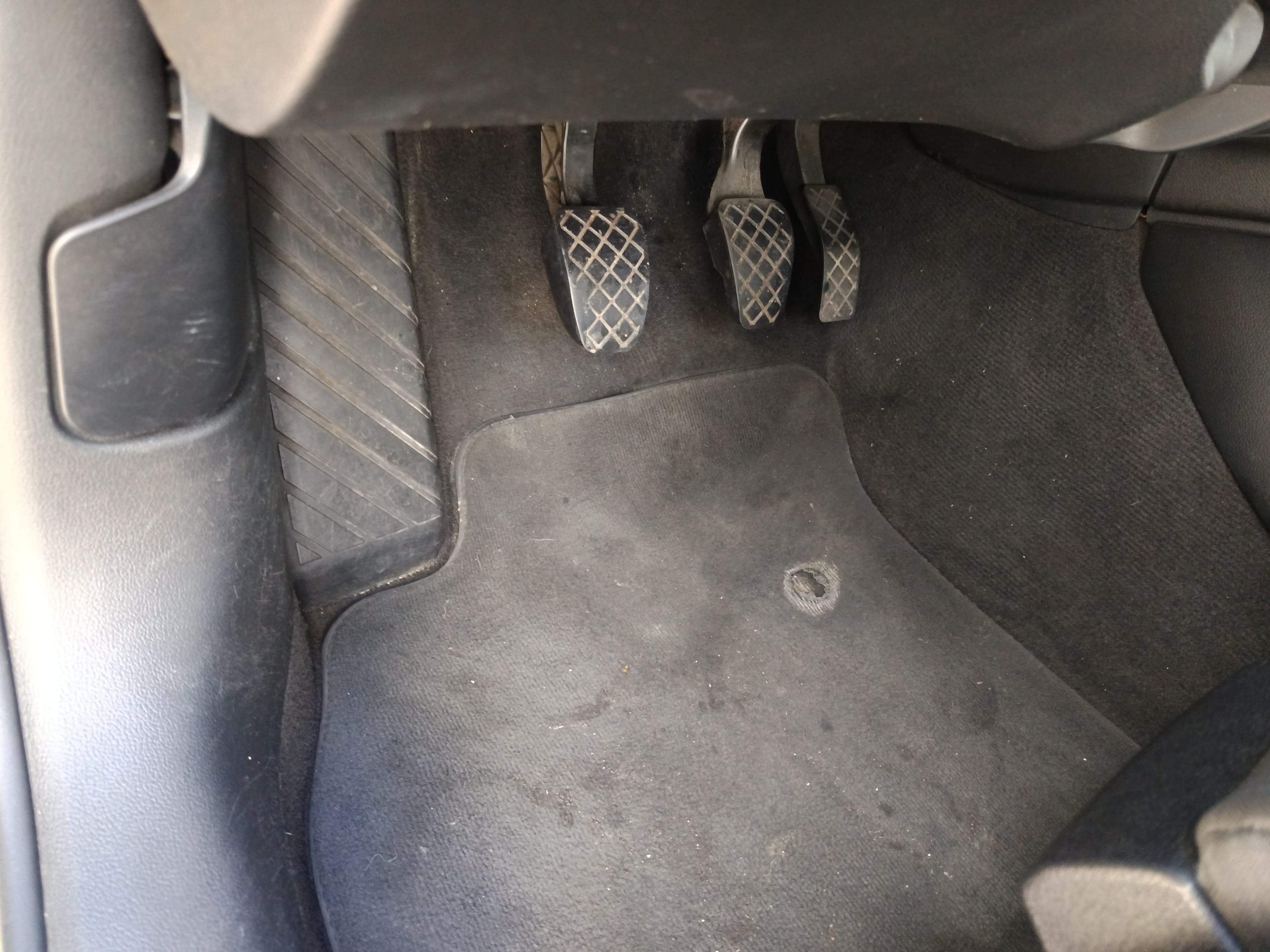 Audi A4 · Ano 2009 — image 34