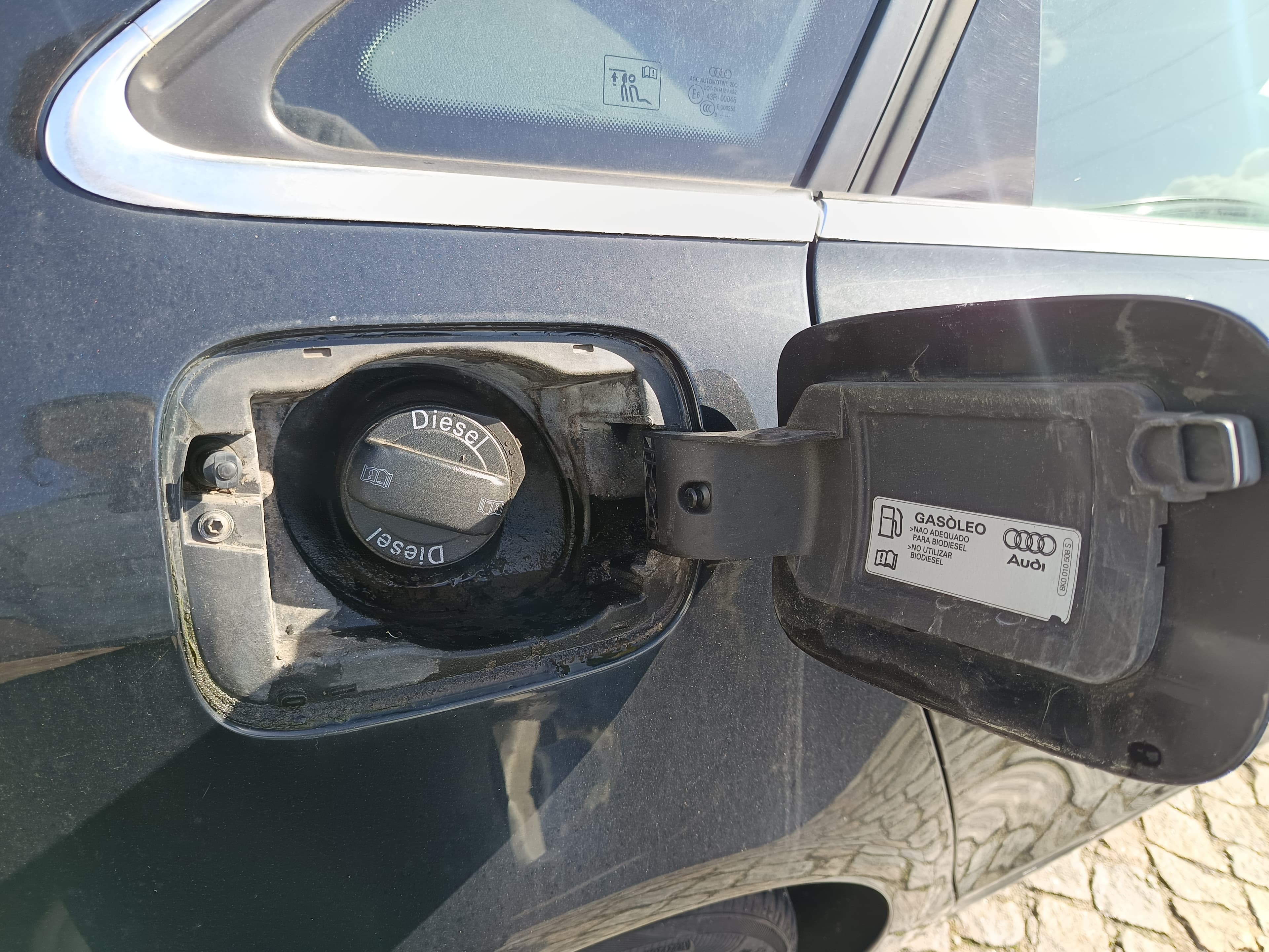 Audi A4 · Ano 2009 — image 17