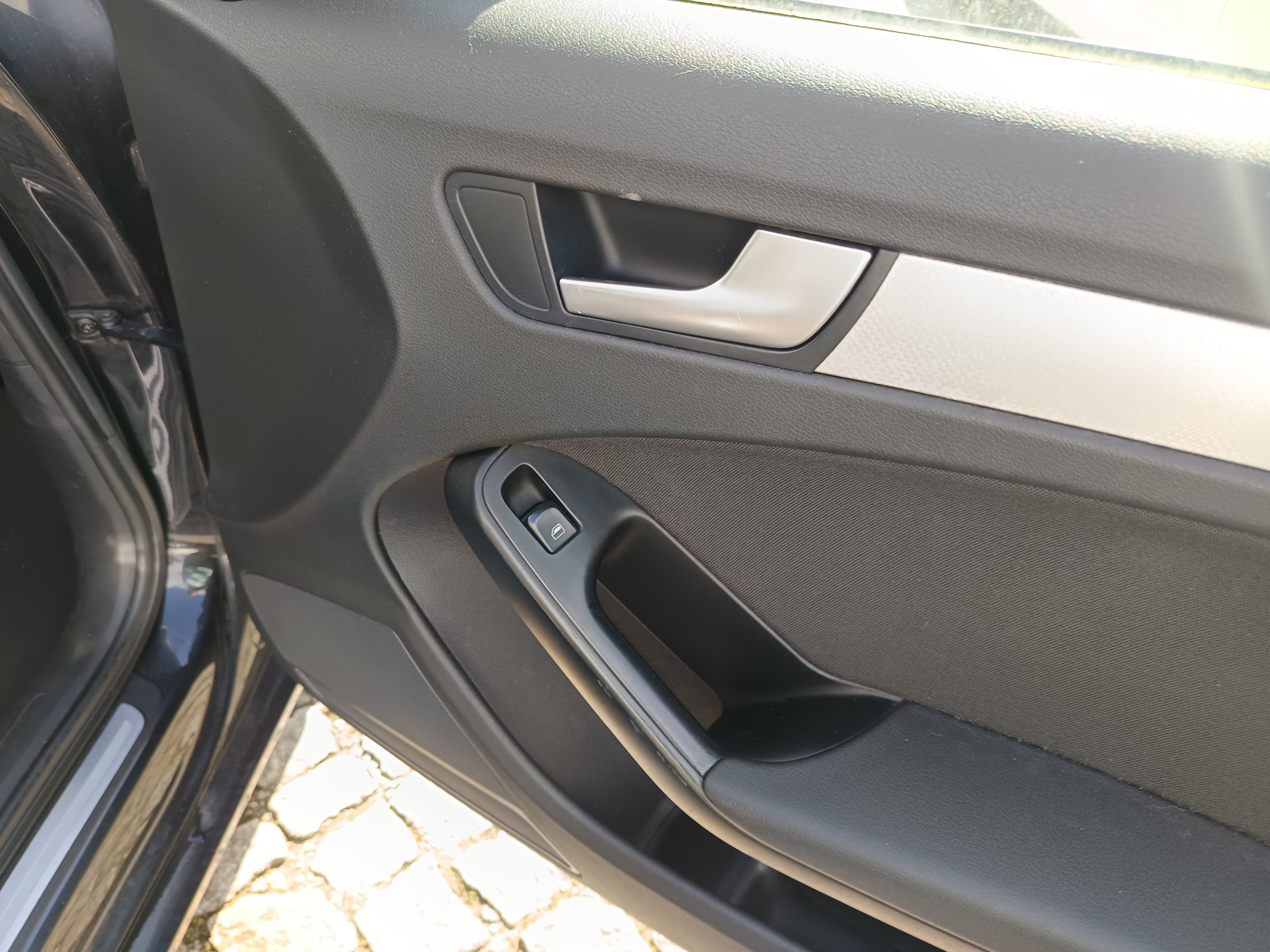 Audi A4 · Ano 2009 — image 26