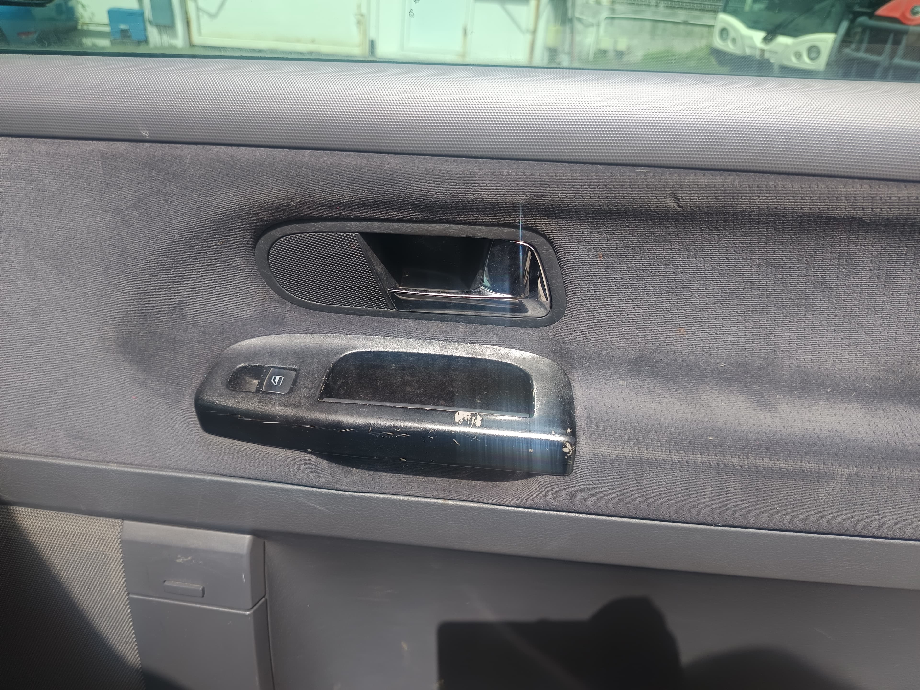 Volkswagen Sharan · Ano 2002 — imagem 24