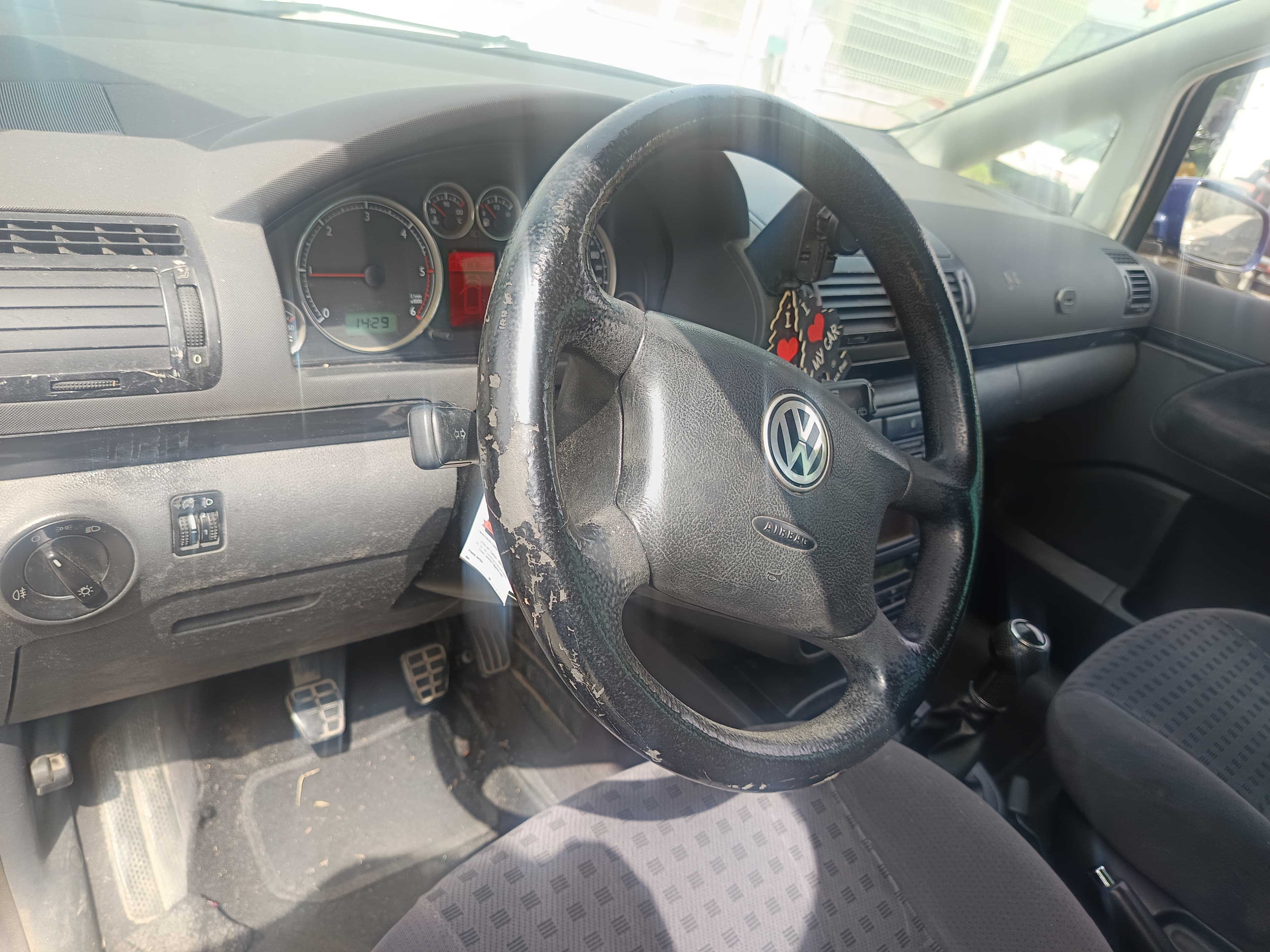 Volkswagen Sharan · Ano 2002 — imagem 38