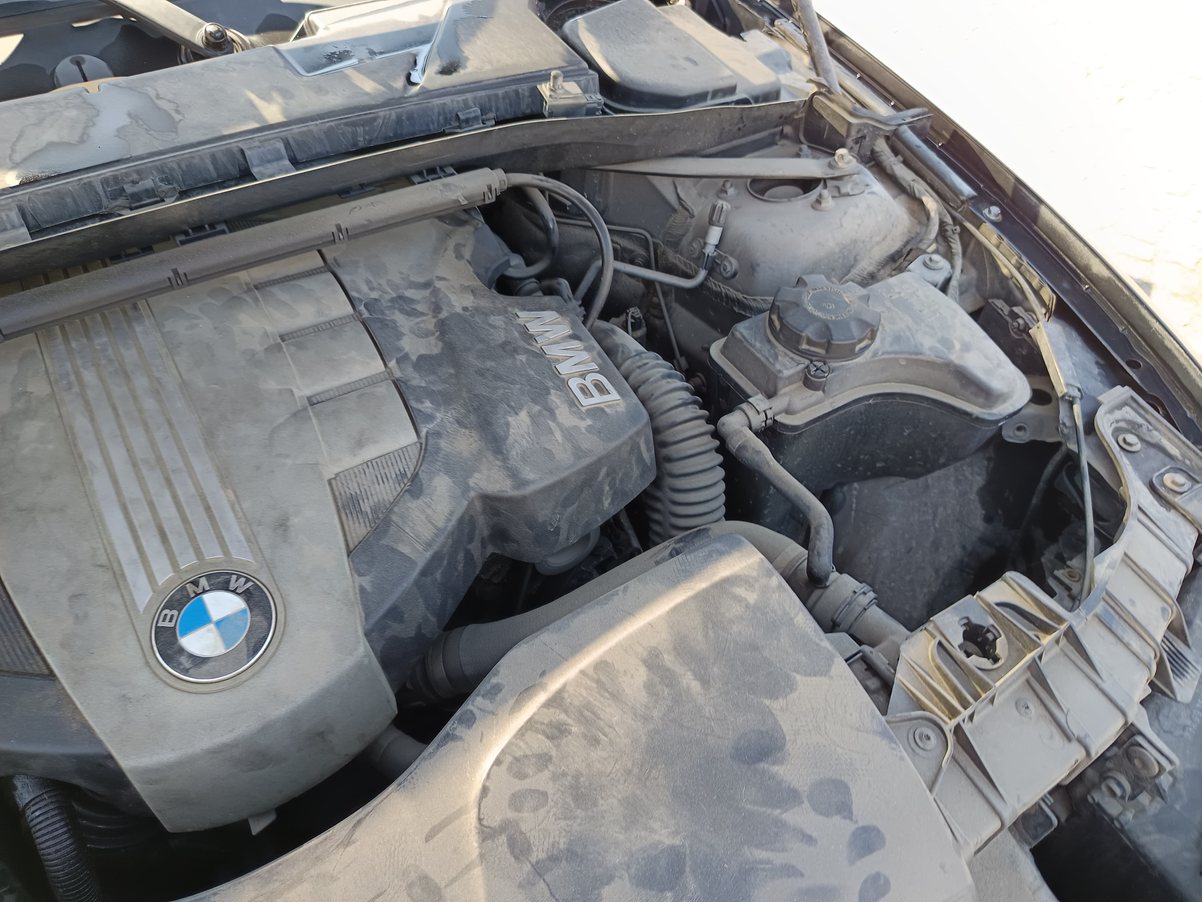 BMW 118d · Ano 2007 — image 16