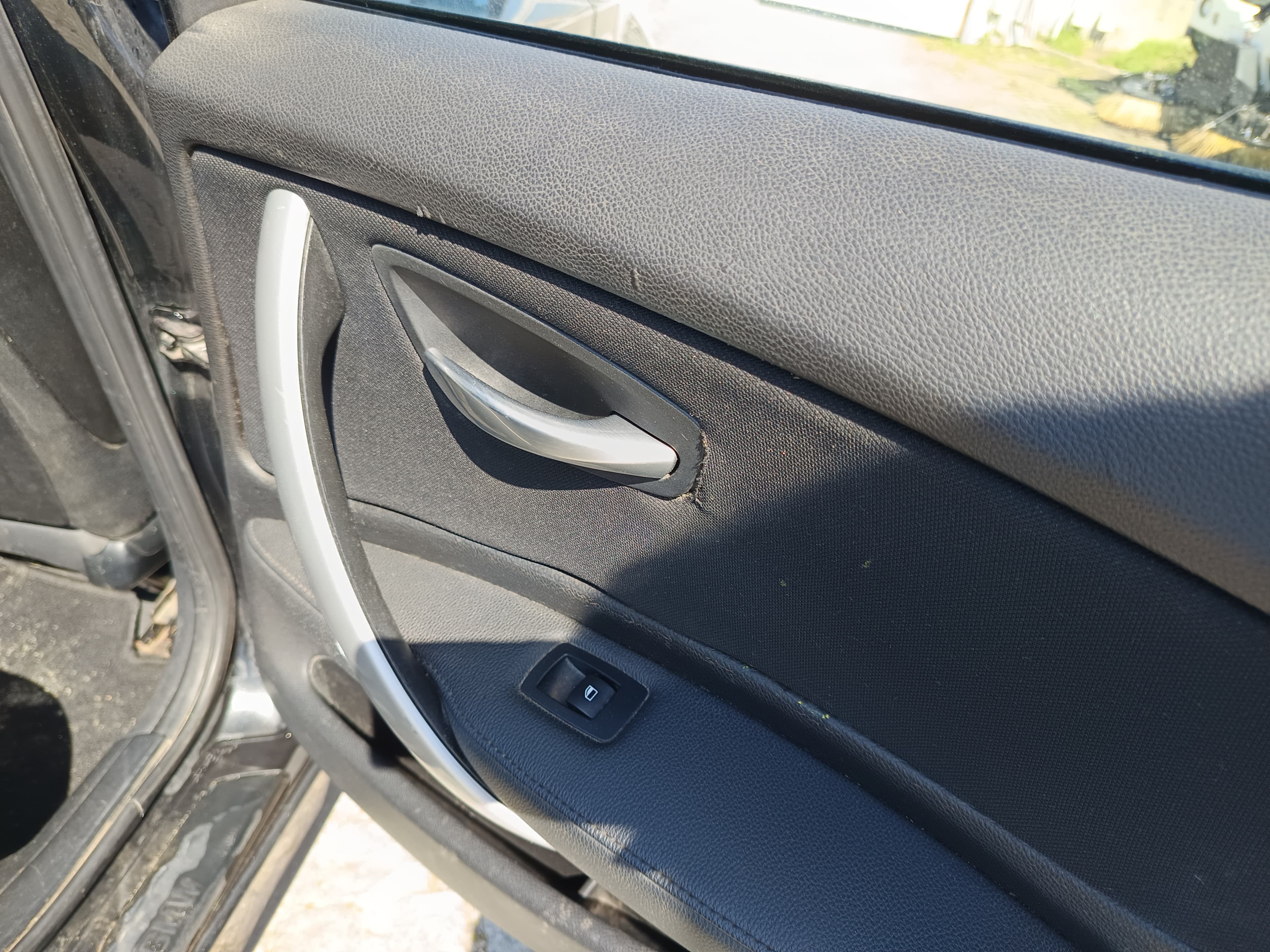 BMW 118d · Ano 2007 — image 20