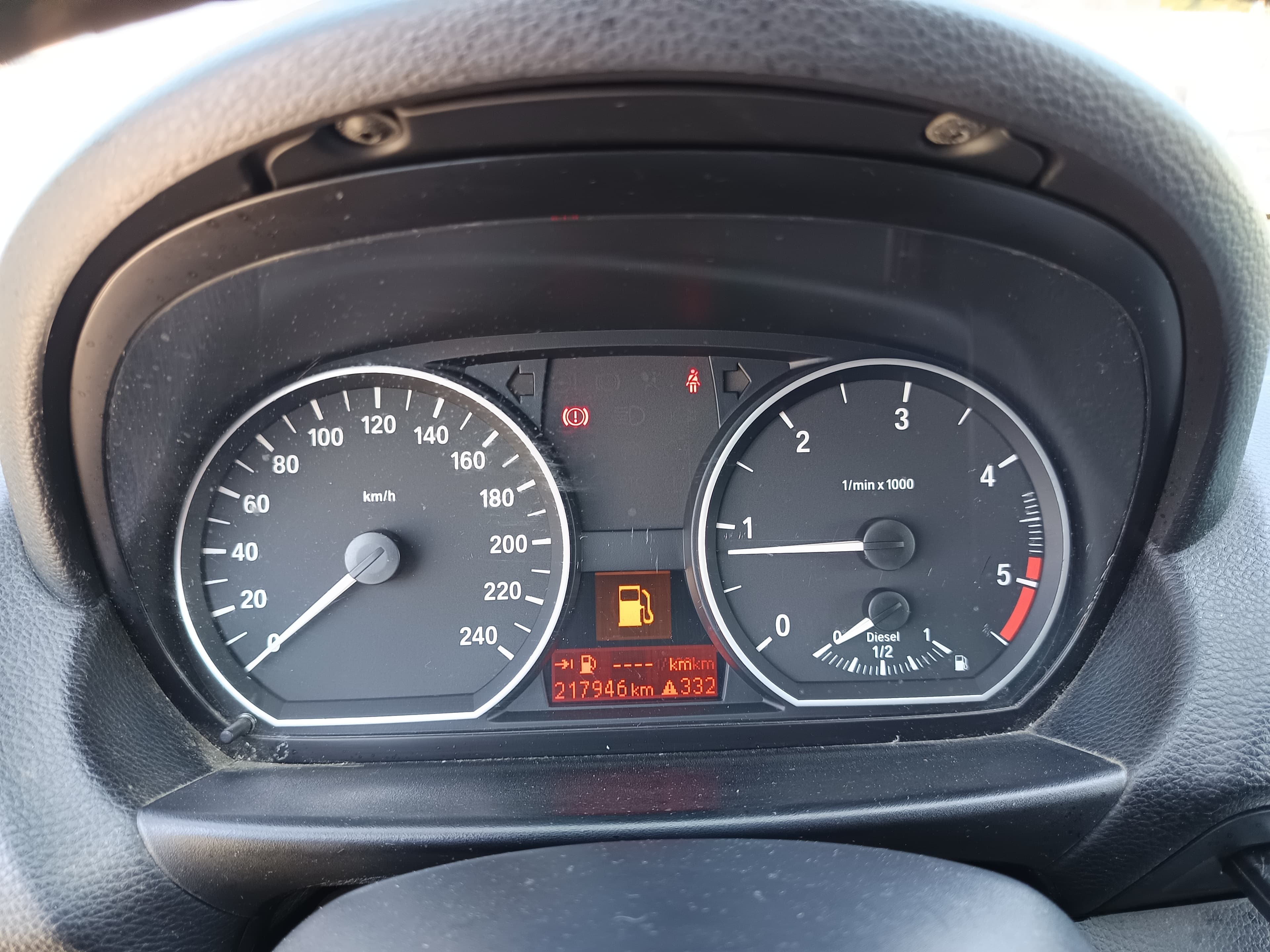 BMW 118d · Ano 2007 — image 38