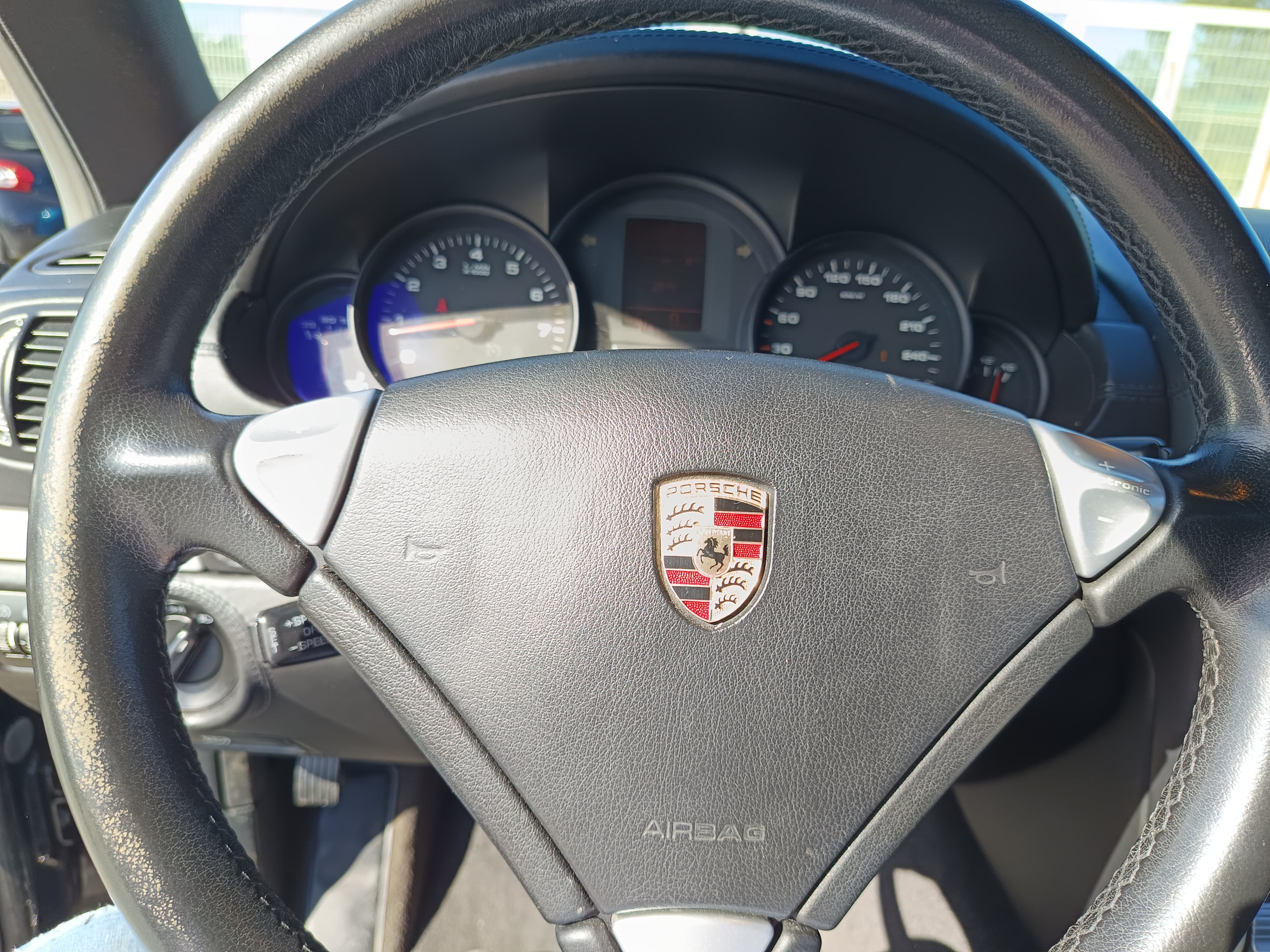 Porsche Cayenne · Ano 2007 — image 45