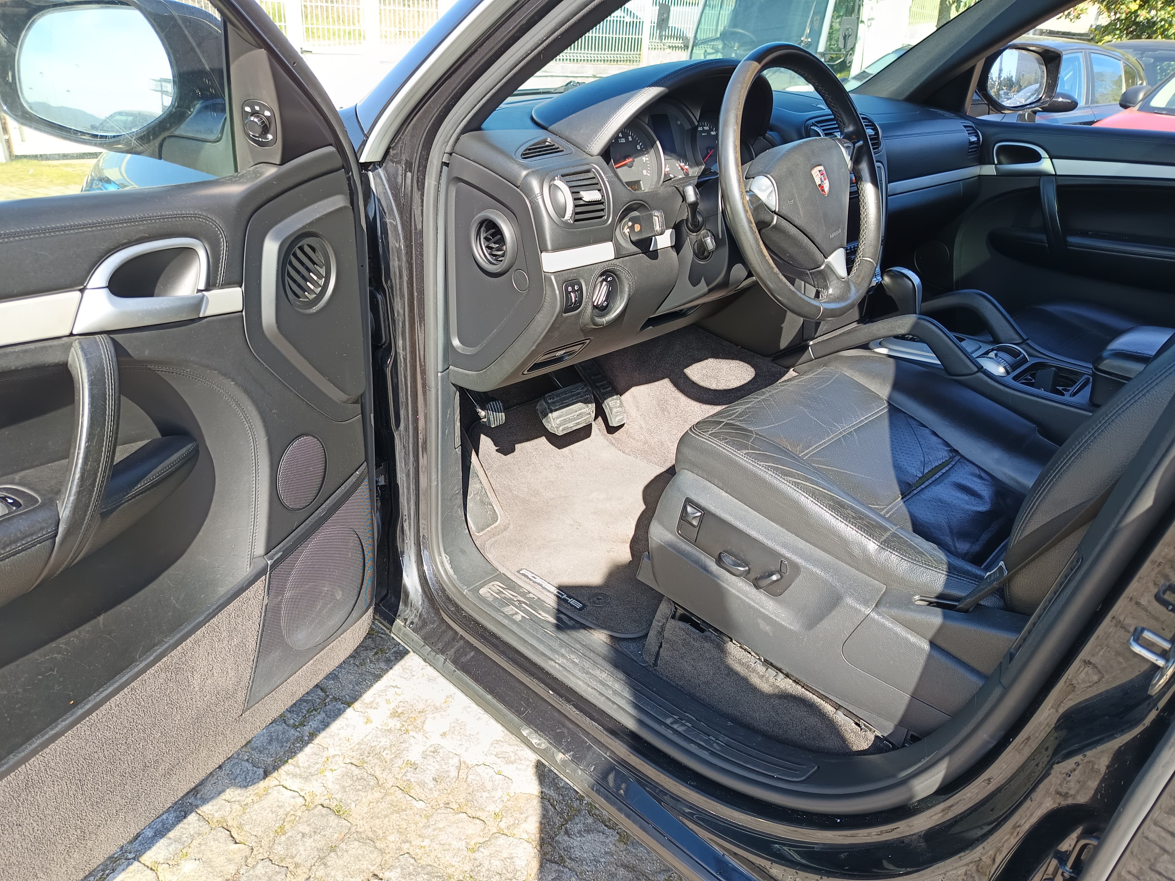 Porsche Cayenne · Ano 2007 — image 34