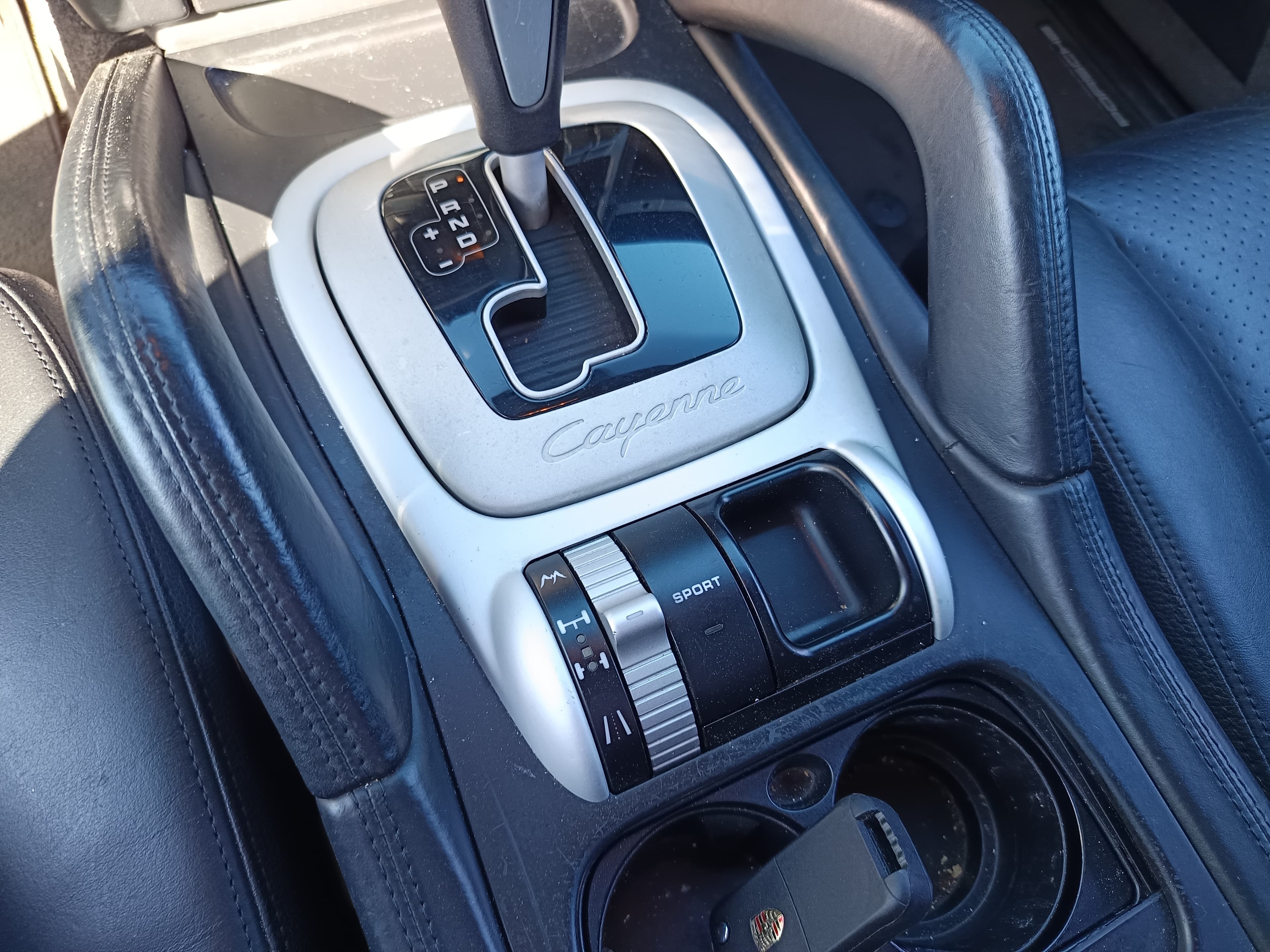 Porsche Cayenne · Ano 2007 — image 44