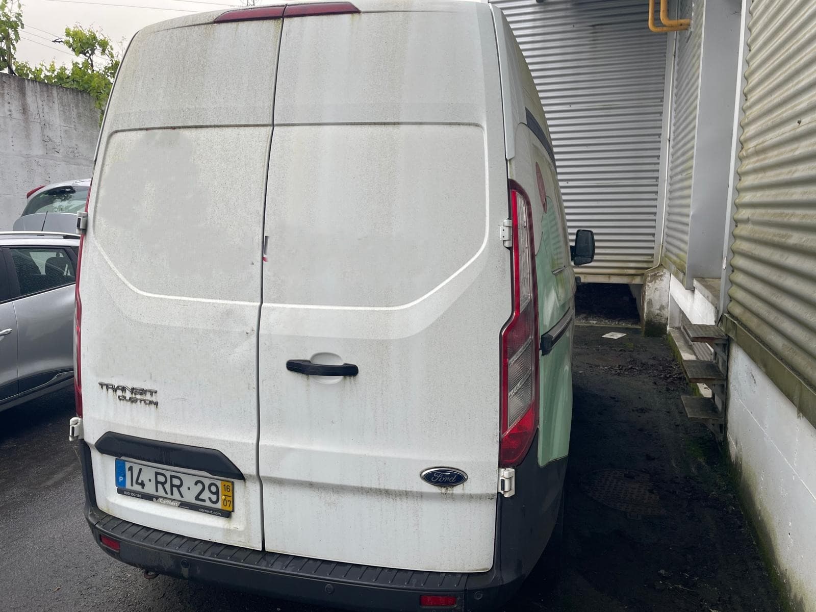 Ford Transit · Ano 2016 — image 2