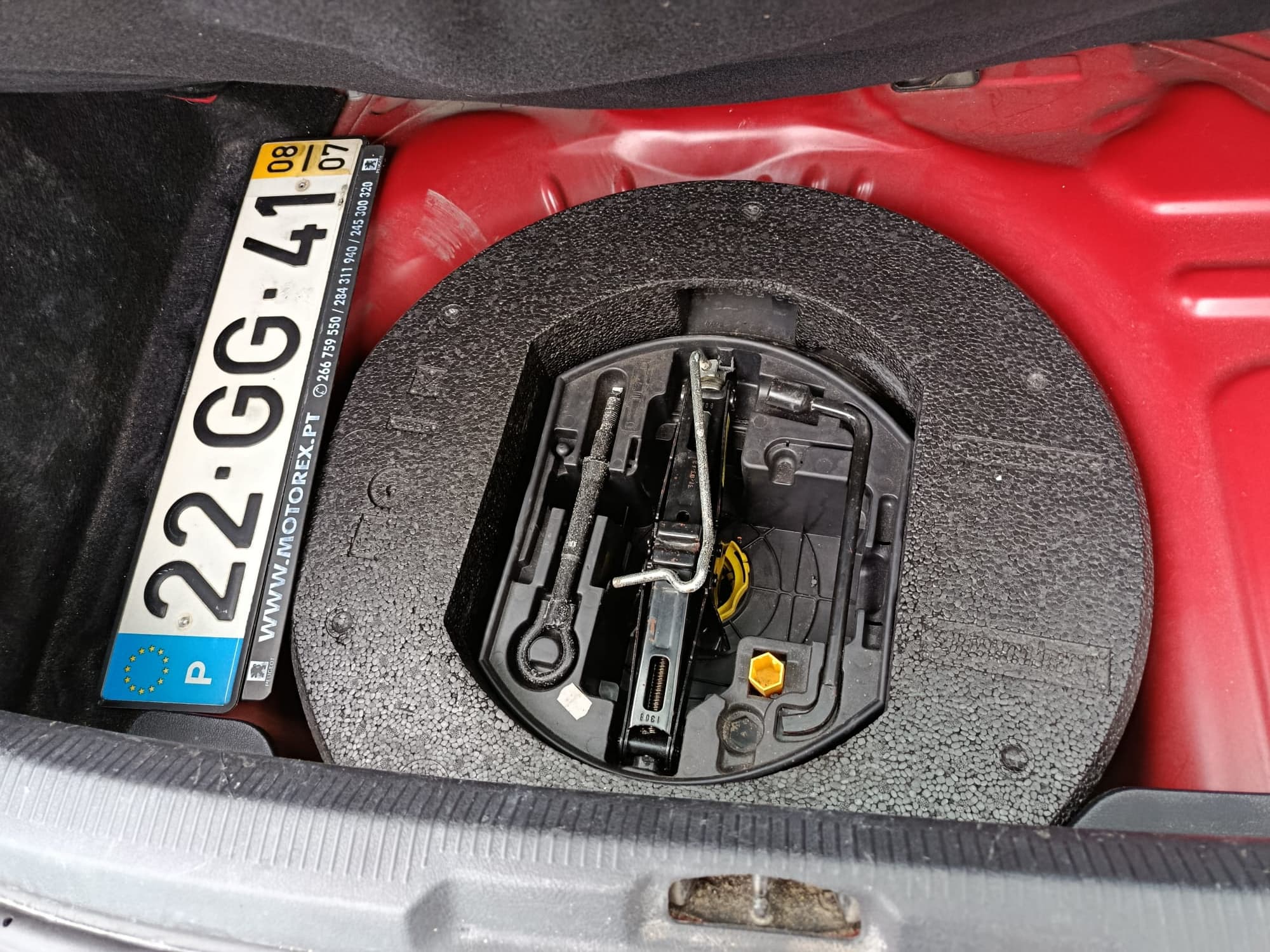 Peugeot 207 · Ano 2008 — image 26