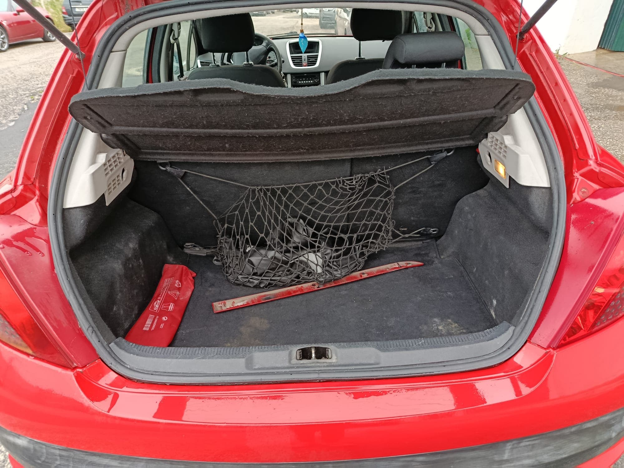 Peugeot 207 · Ano 2008 — image 10