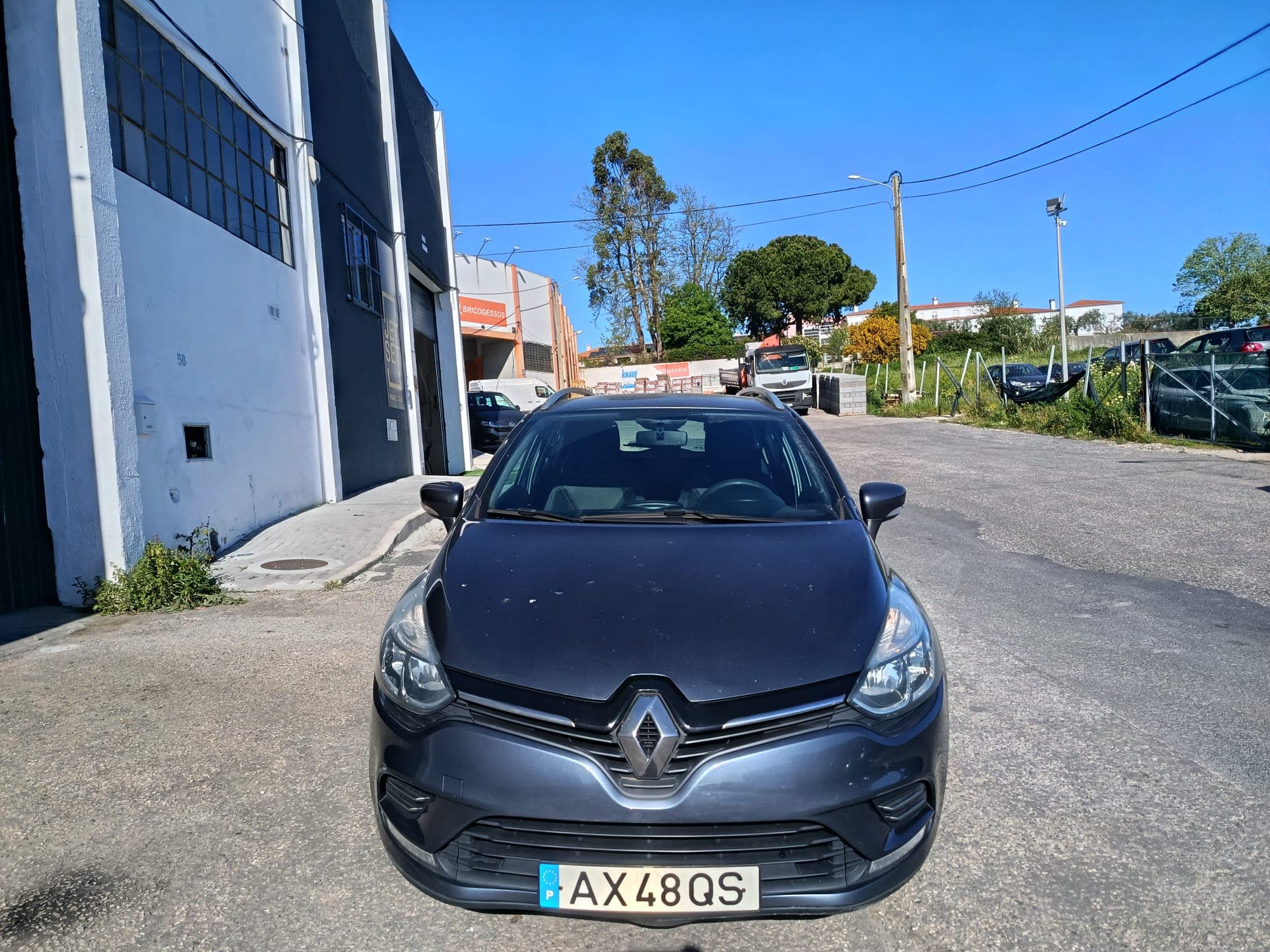 Renault Clio · Ano 2018 — imagem 3
