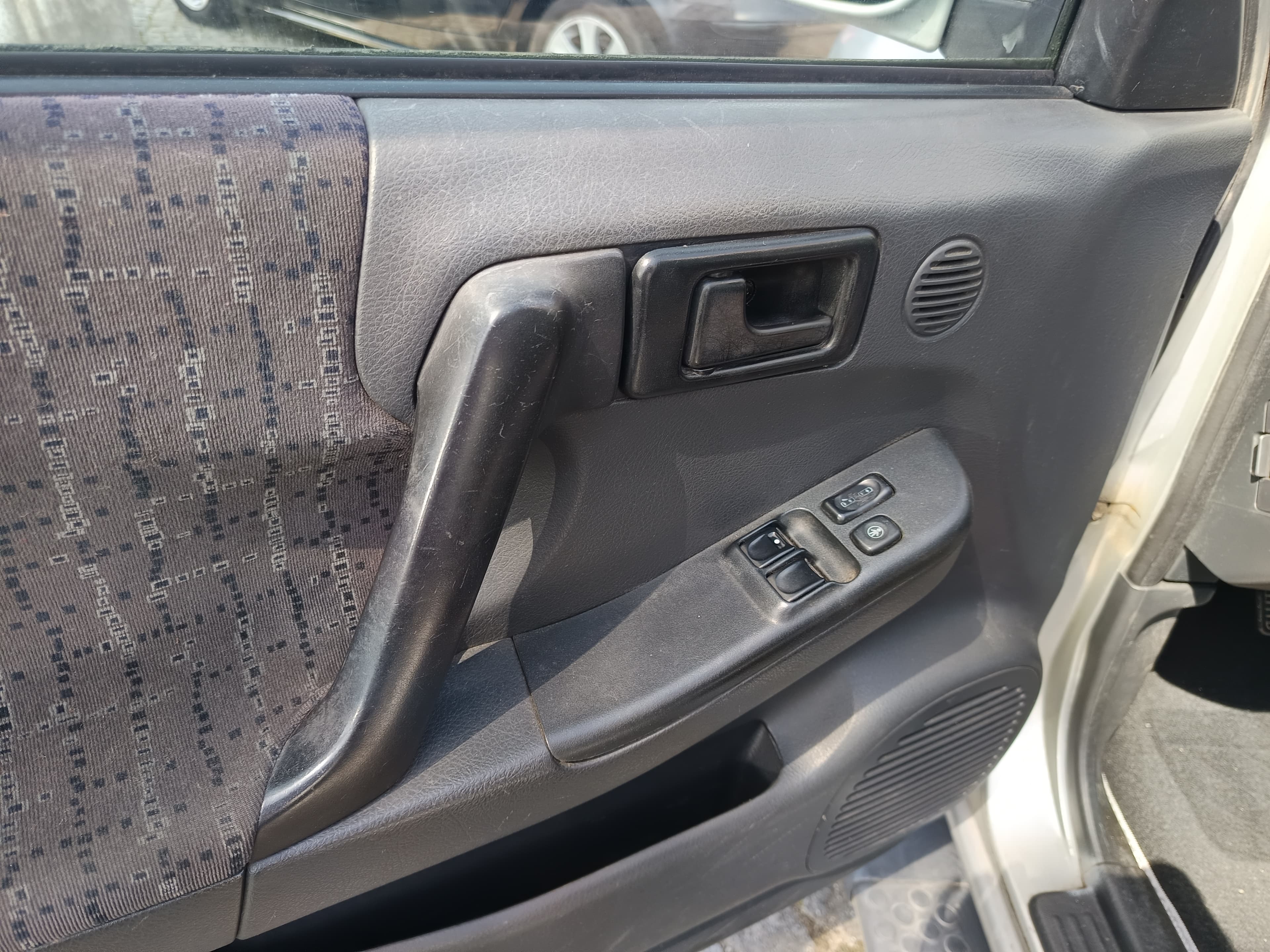 Opel Frontera · Ano 1999 — image 26
