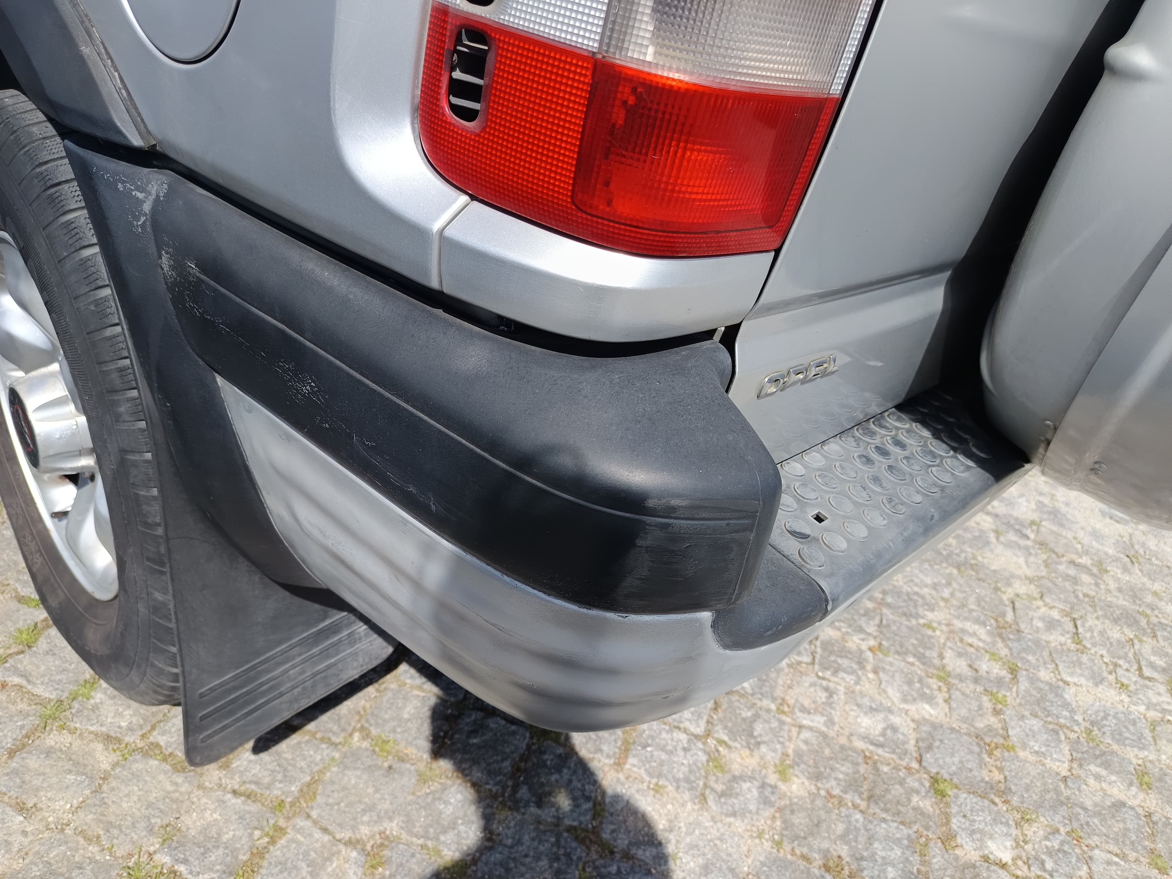 Opel Frontera · Ano 1999 — image 10