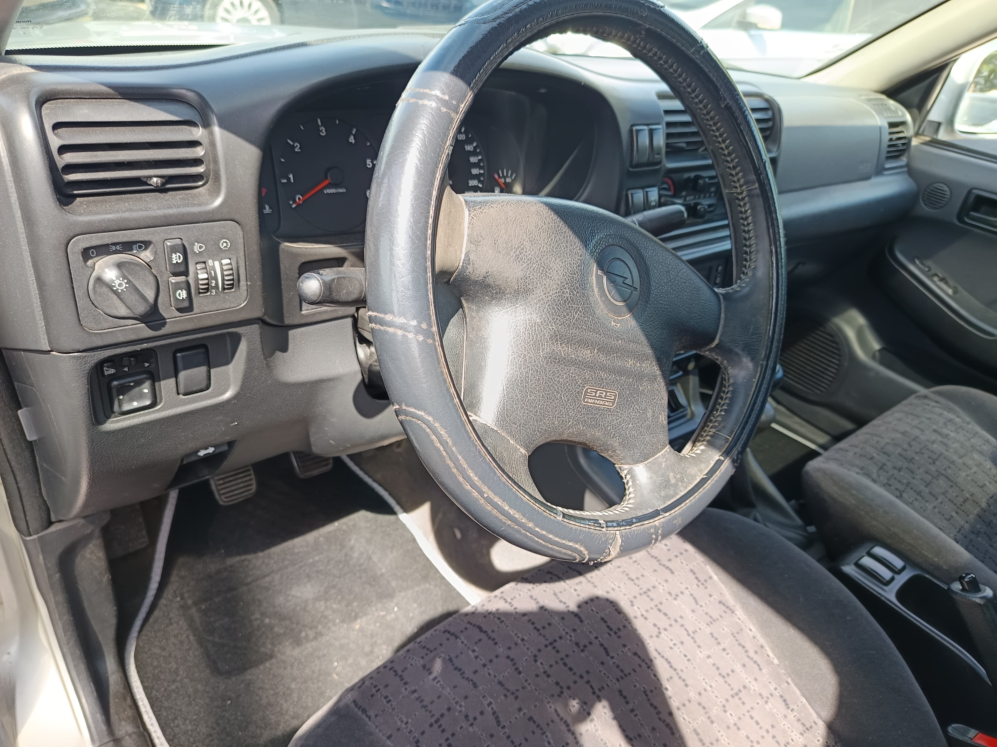 Opel Frontera · Ano 1999 — image 13