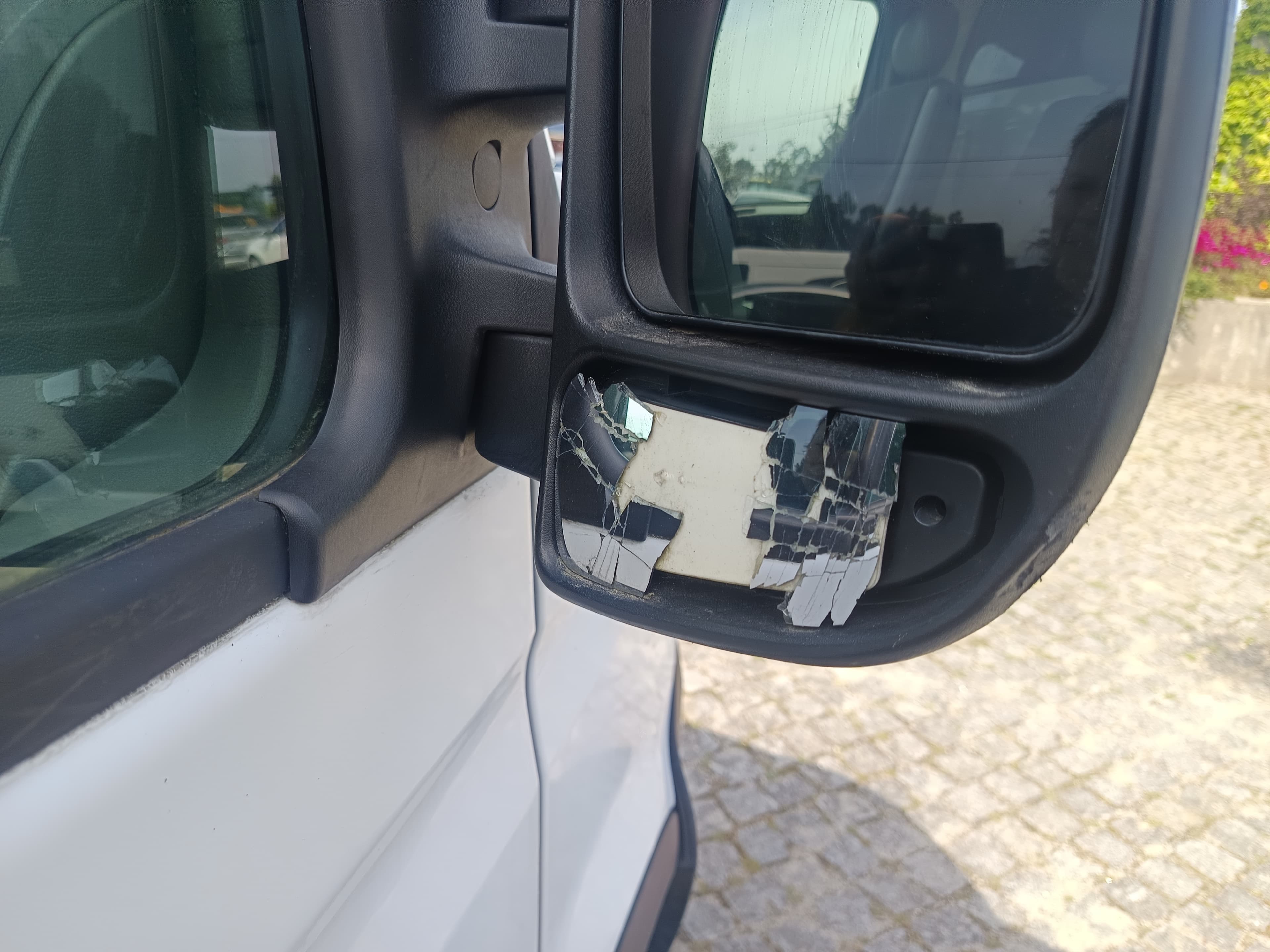 Opel Movano · Ano 2008 — imagem 27
