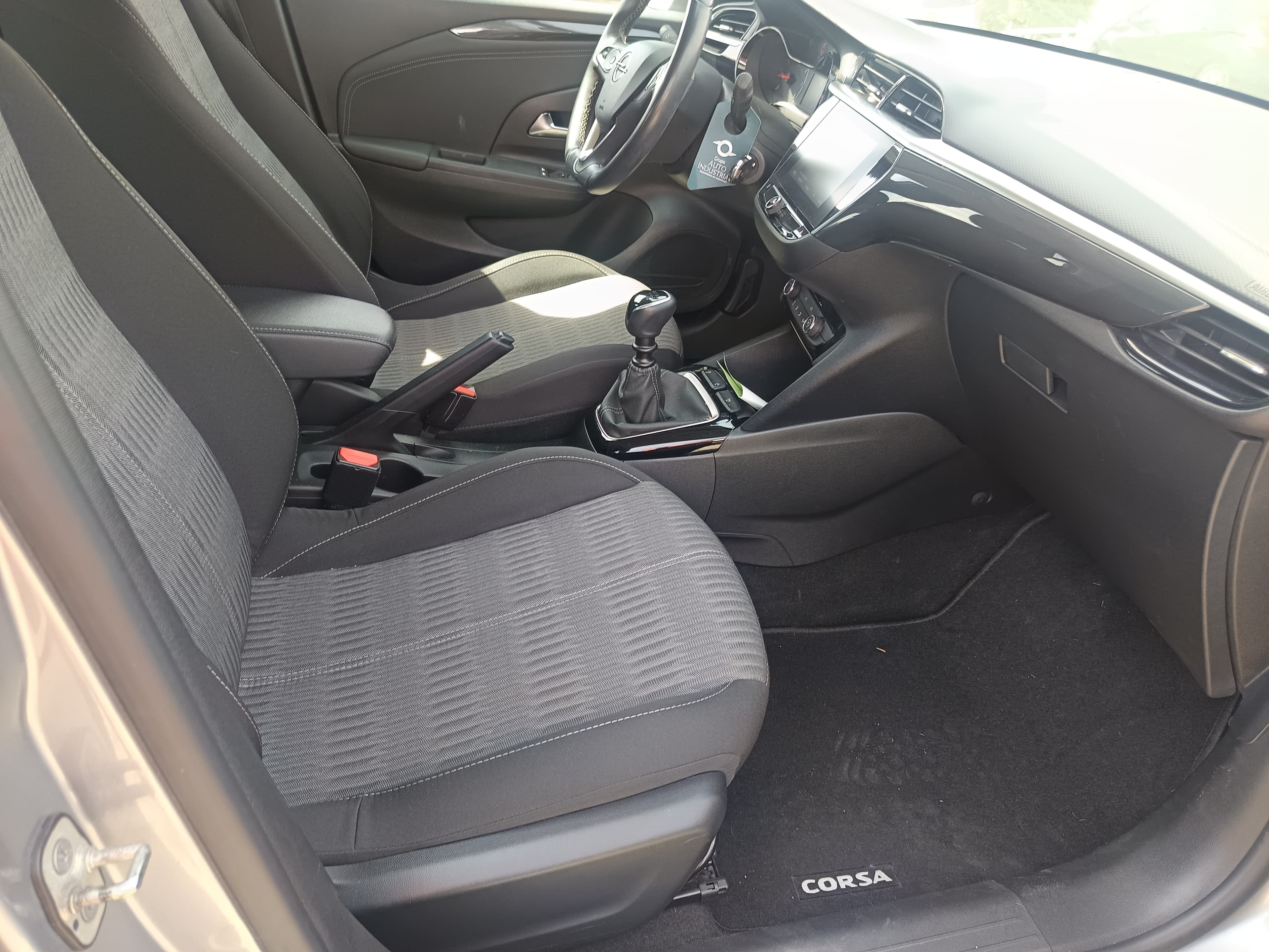 Opel Corsa · Ano 2021 — imagem 36