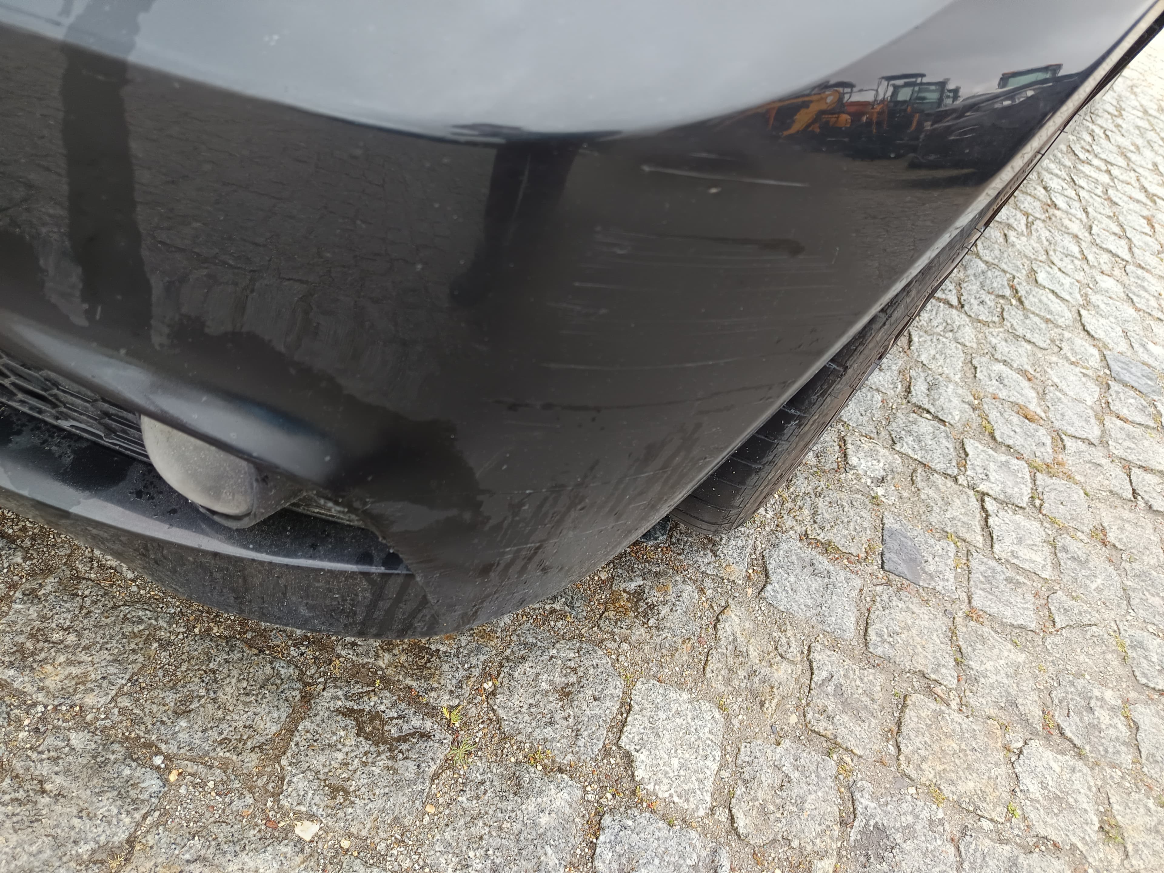 BMW 318d · Ano 2011 — image 7
