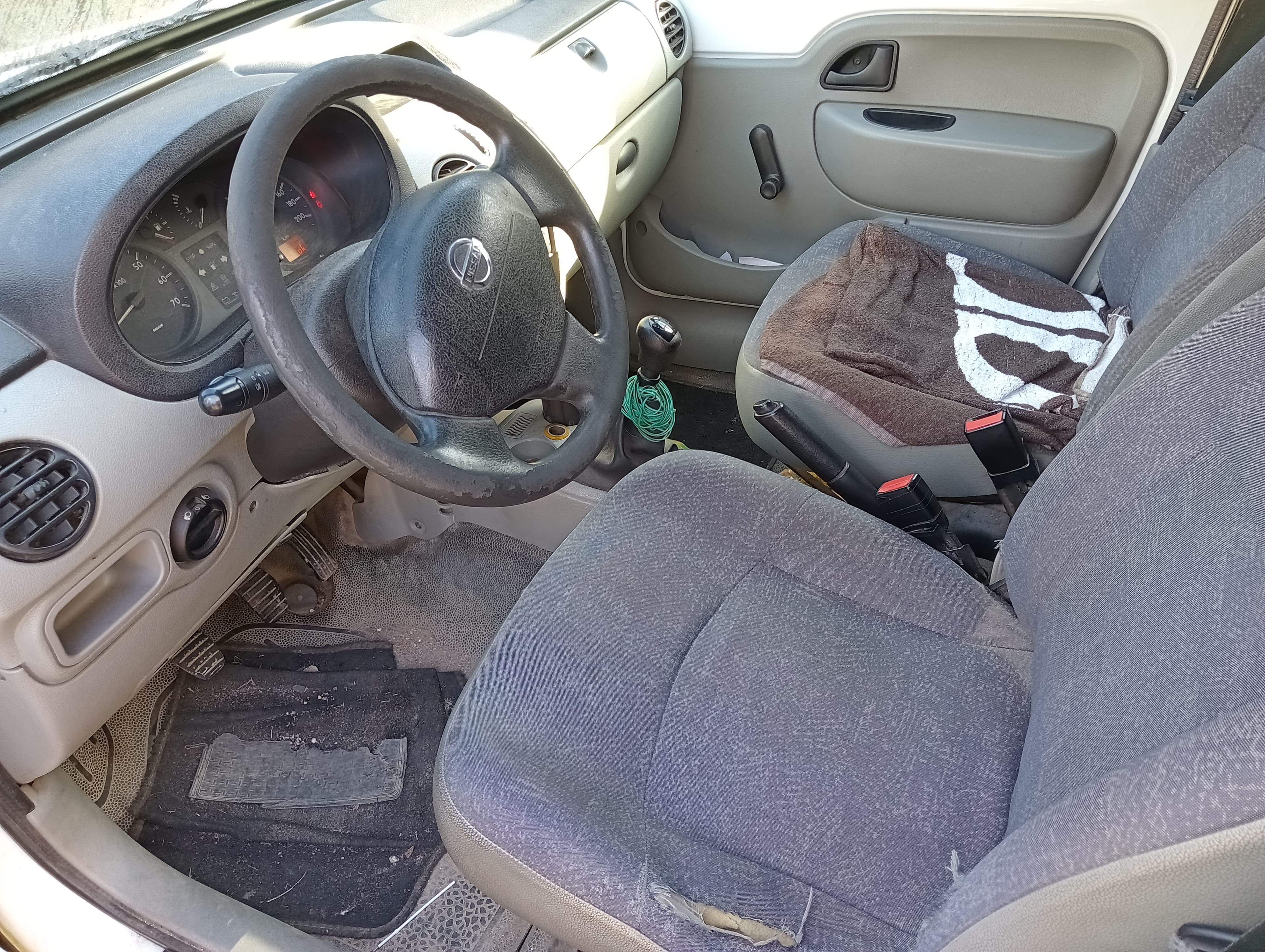 Nissan Kubistar · Ano 2005 — imagen 11