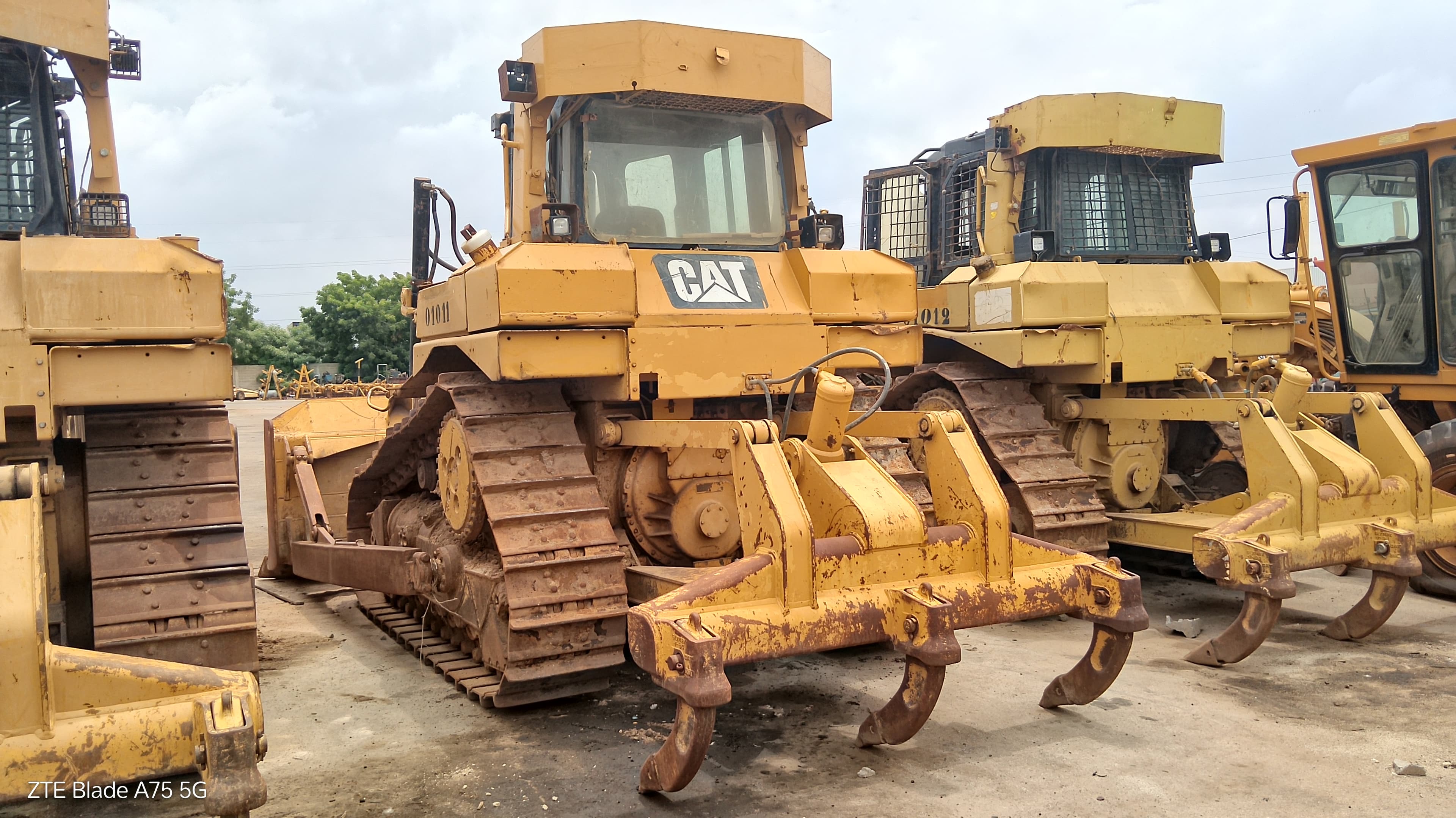 Tractor de Rastos 20 T CATERPILLAR D6 R — imagen 4