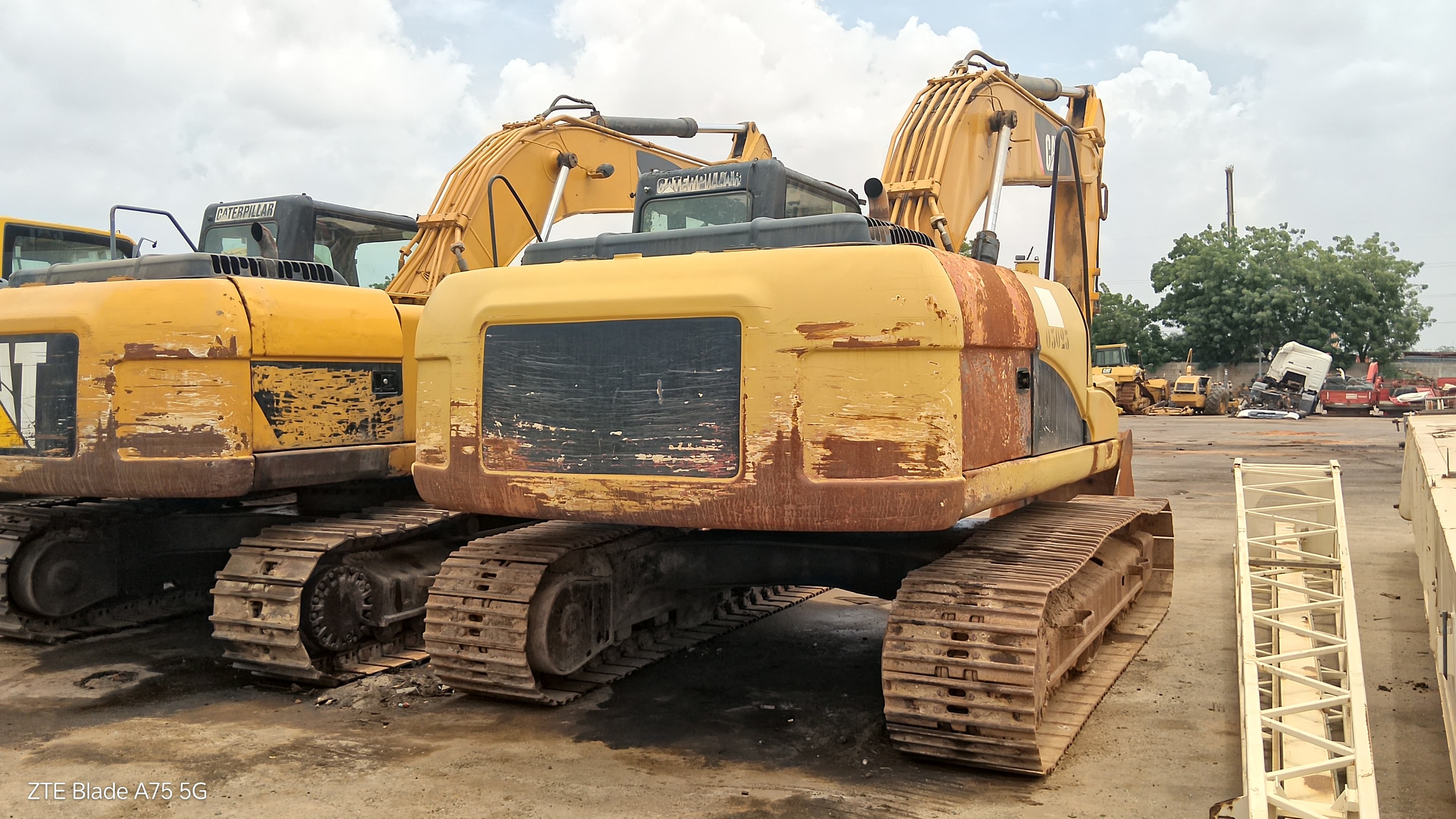 Escavadora de Rastos 20 T CATERPILLAR 320 D — image 6