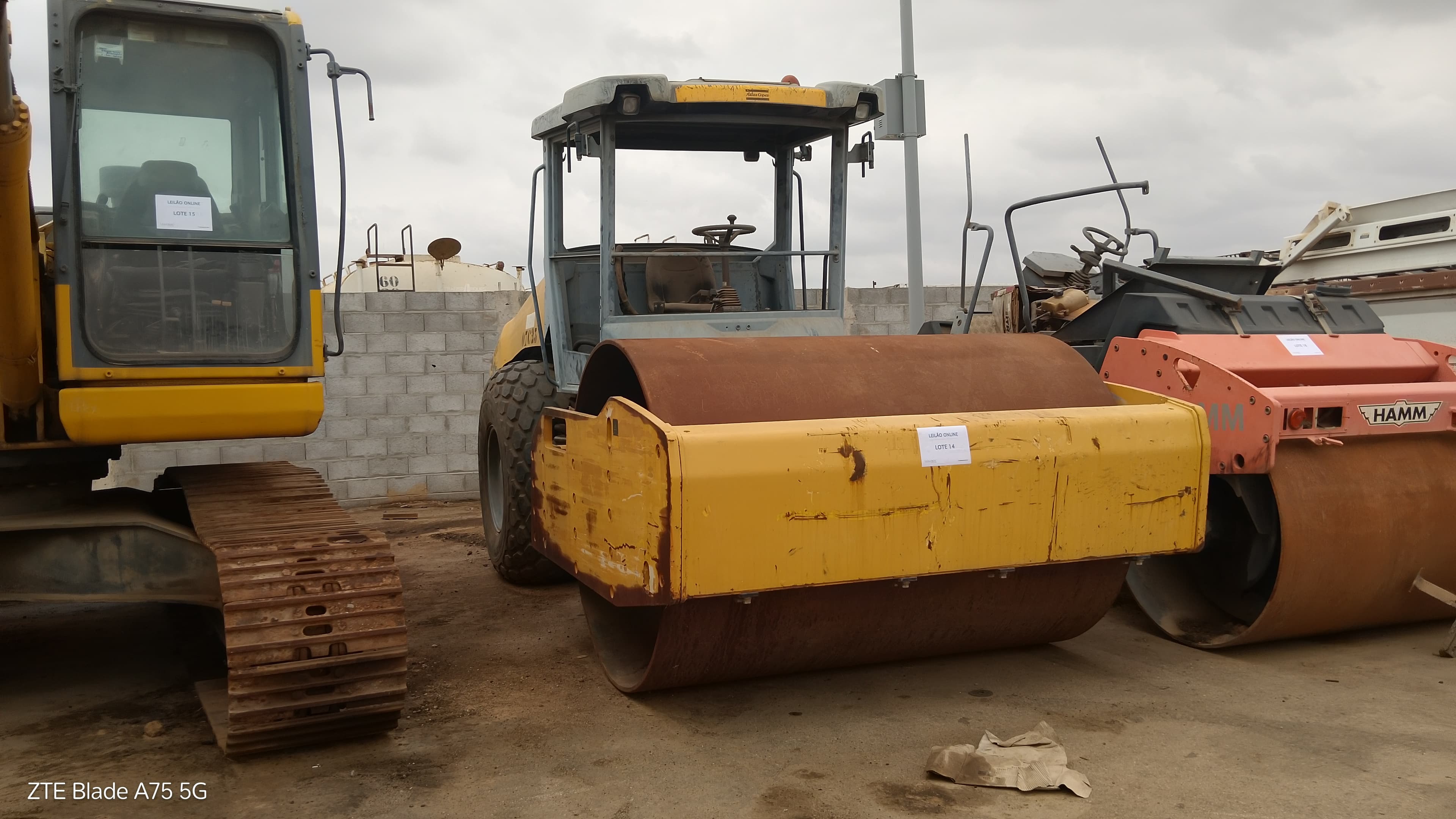 Cilindro de Solos 12 T DYNAPAC CA 2500D — imagem 2