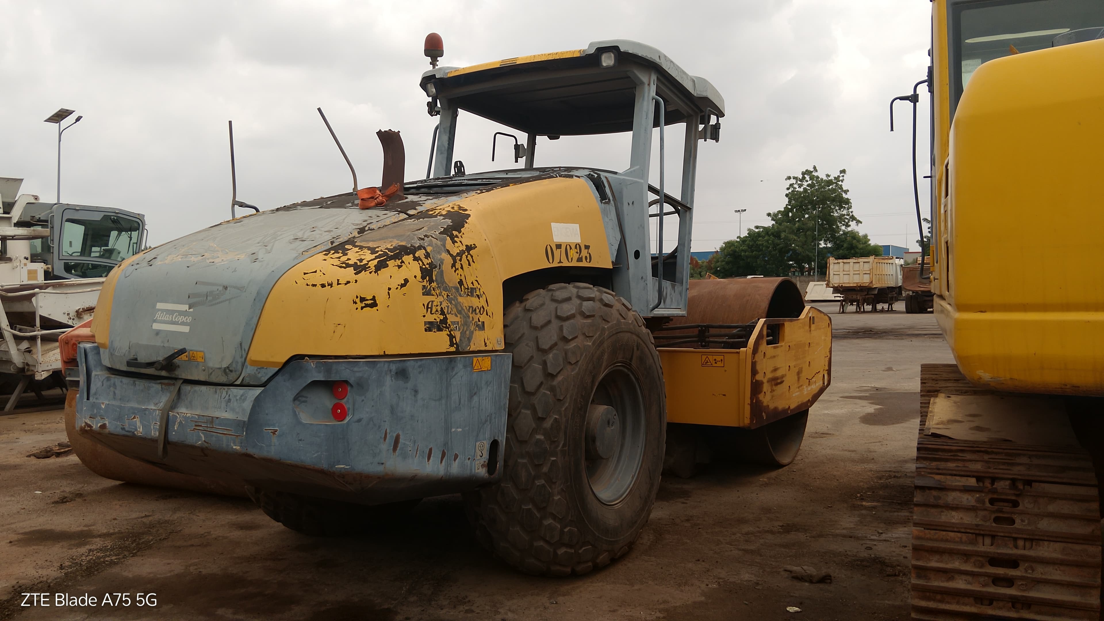 Cilindro de Solos 12 T DYNAPAC CA 2500D — imagem 4