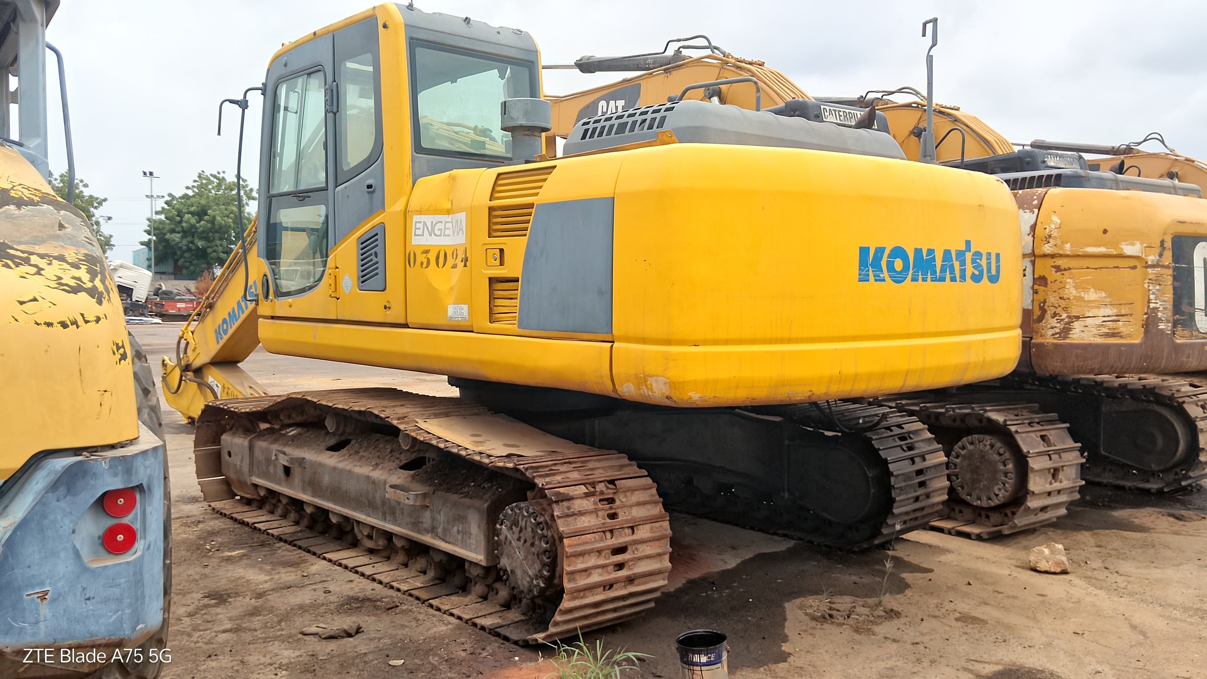 Escavadora de Rastos 20 T KOMATSU PC 220-8 HCU — image 7