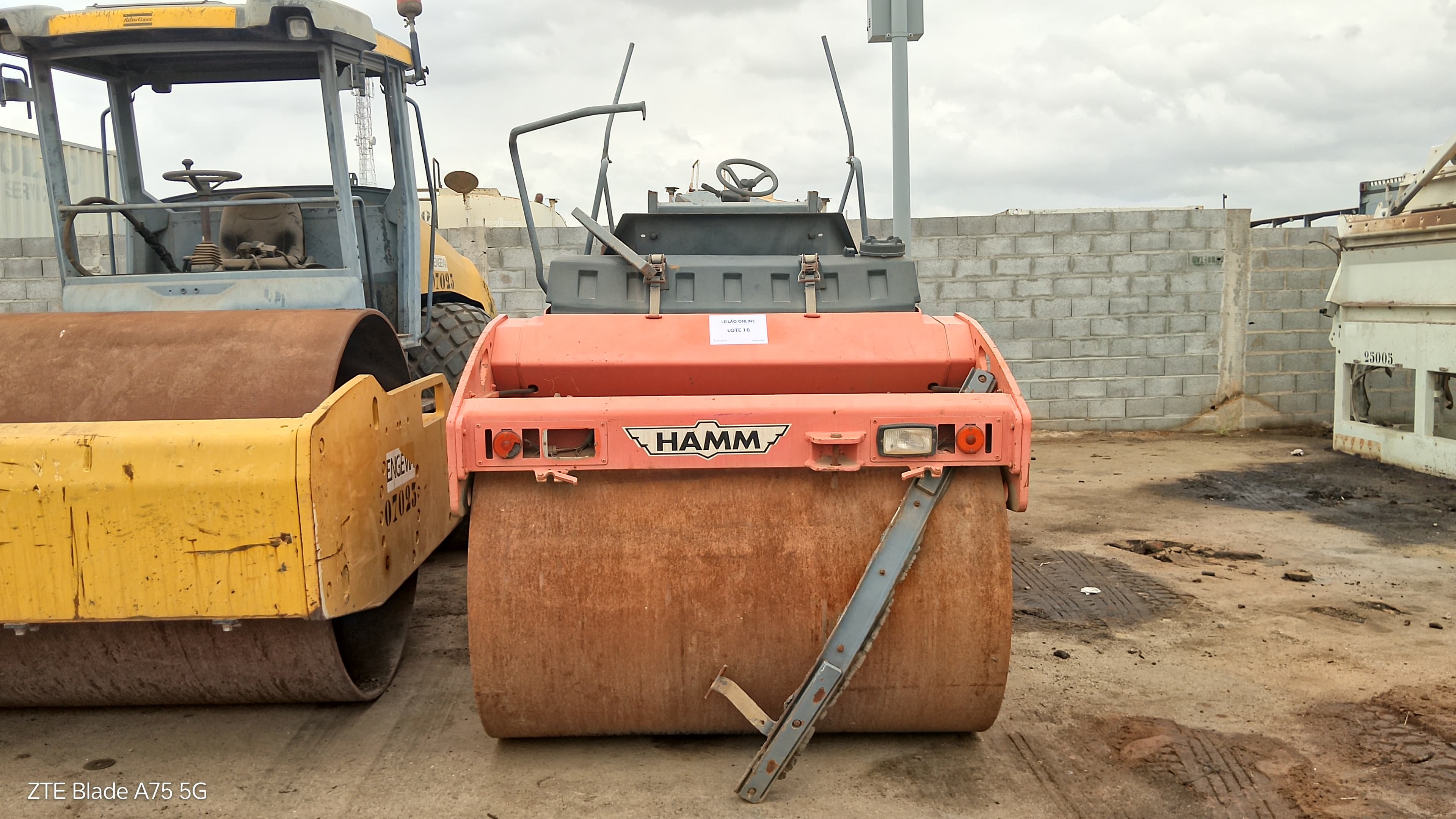 Cilindro de Asfalto 7 a 9 T HAMM HD 75 — image 3