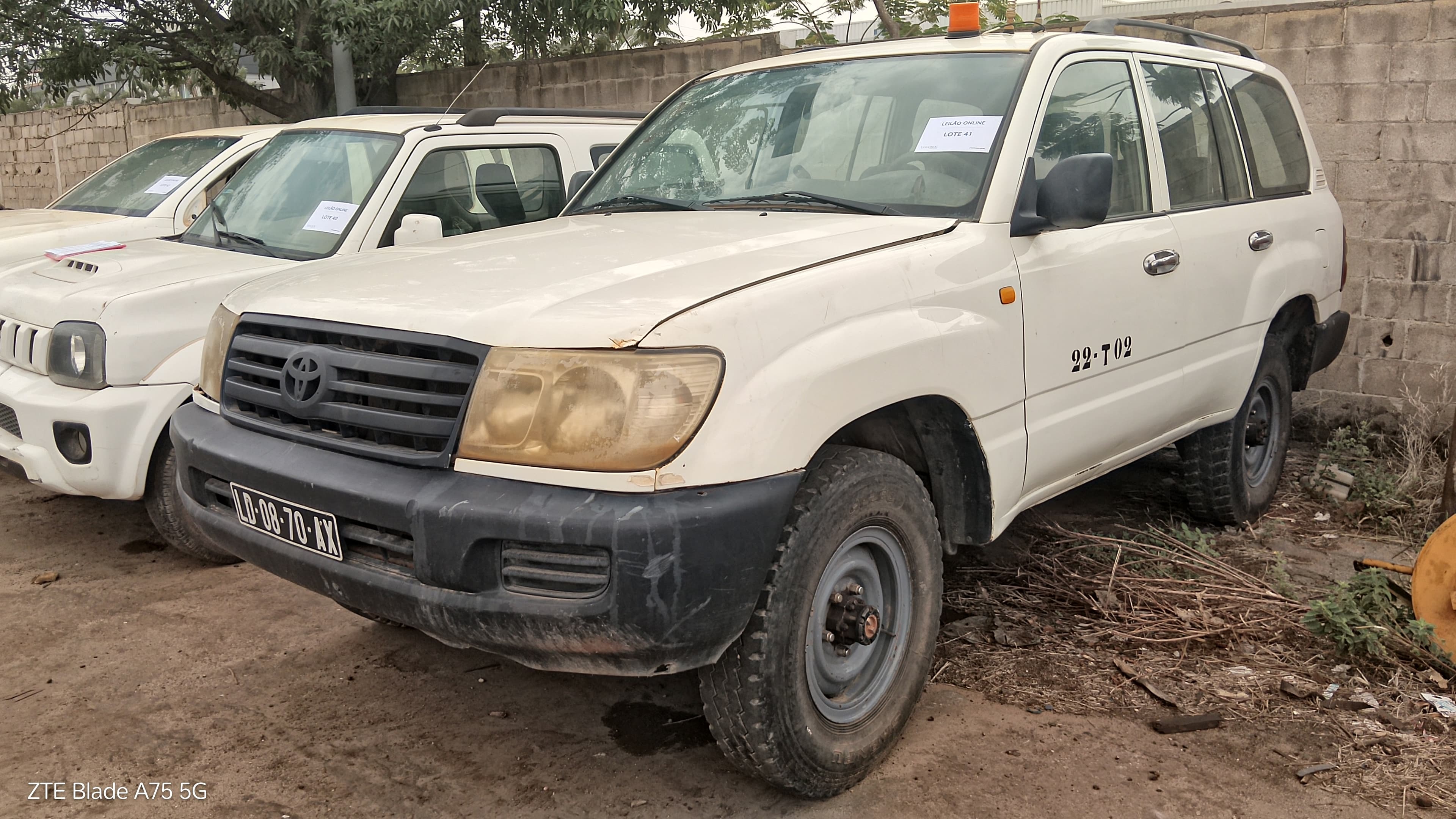 Veículo ligeiro de passageiros TOYOTA LAND CRUISER