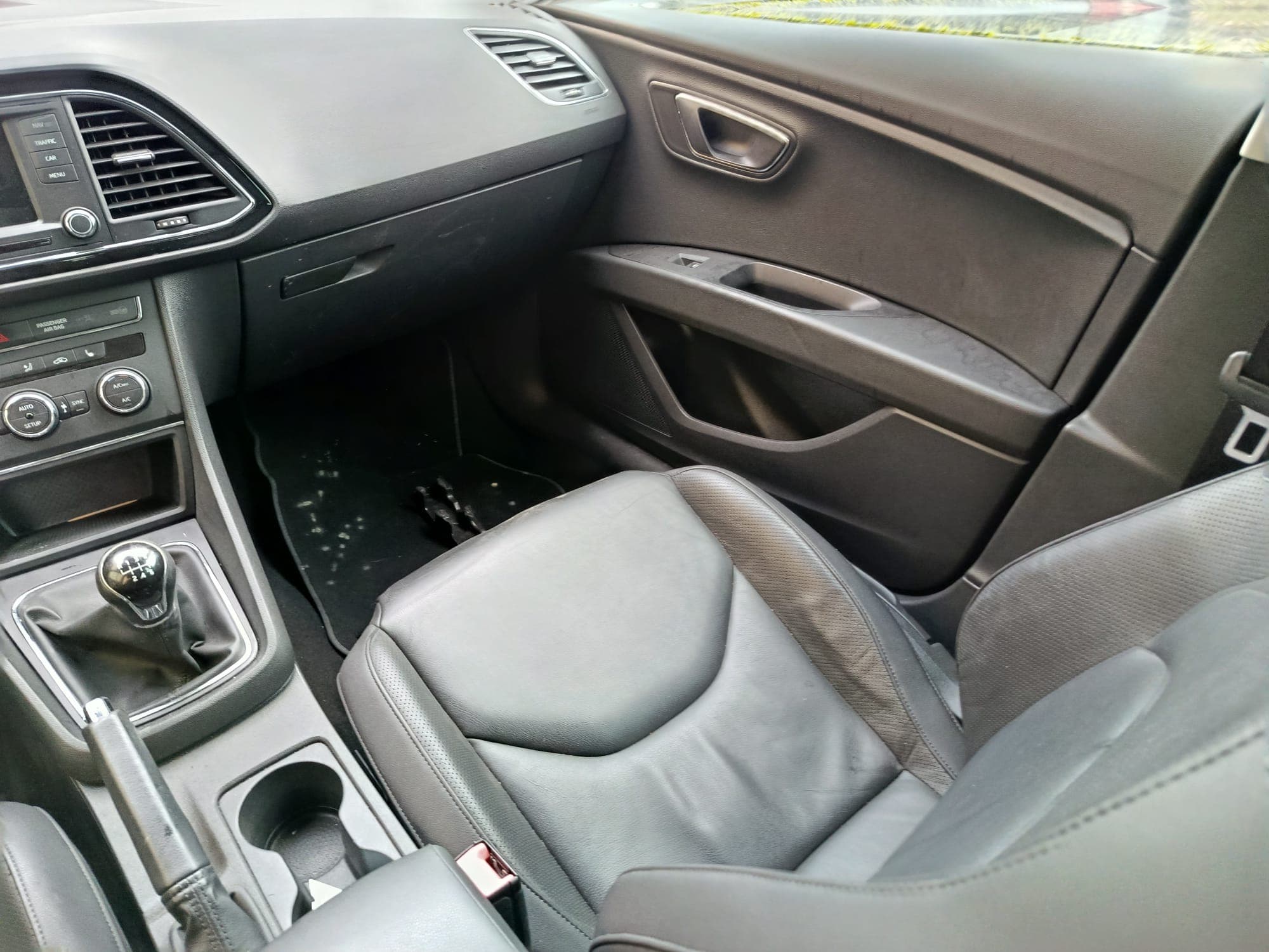Seat Leon · Ano 2014 — imagen 13