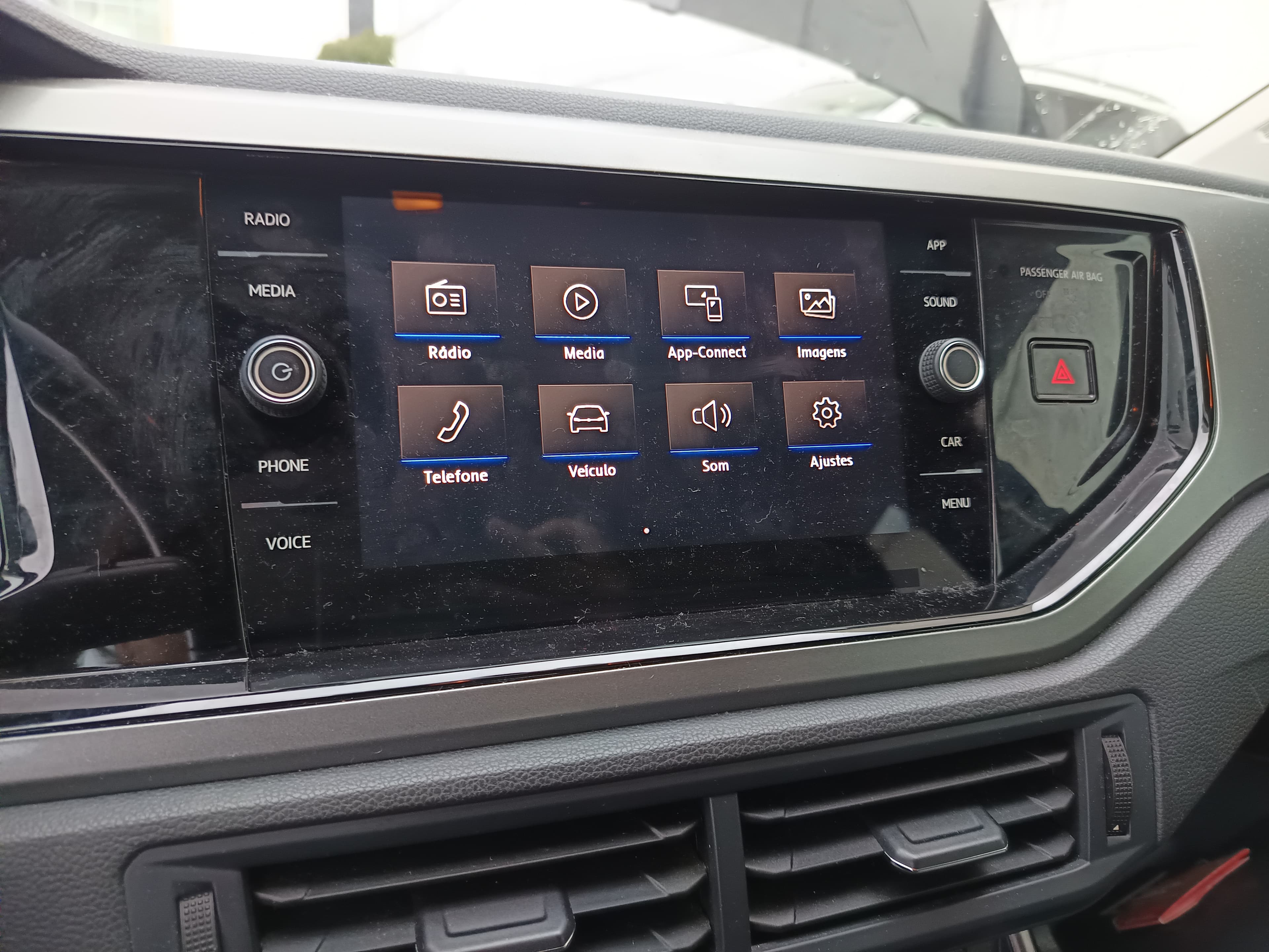 Volkswagen Polo · Ano 2018 — image 17