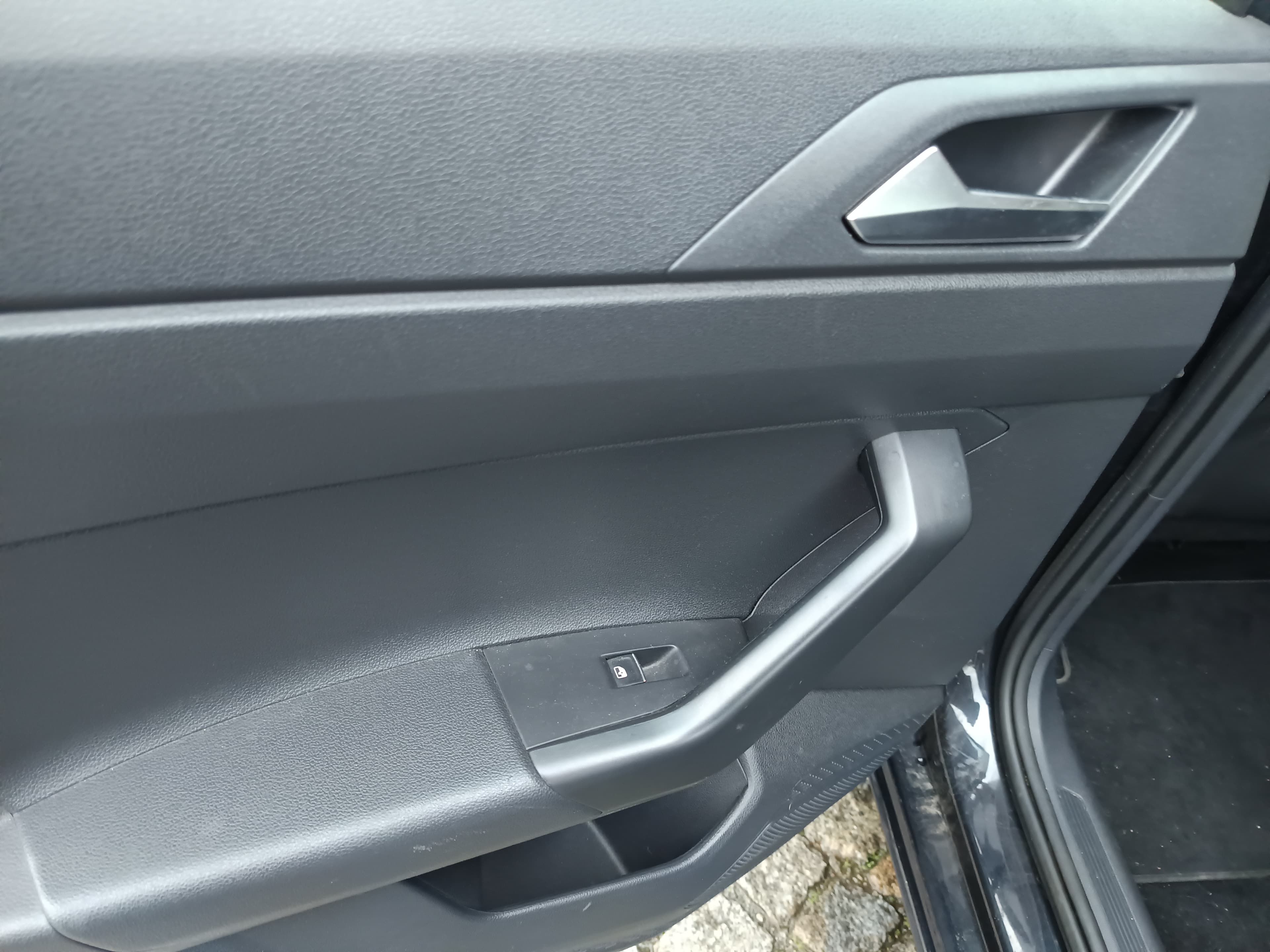 Volkswagen Polo · Ano 2018 — image 25