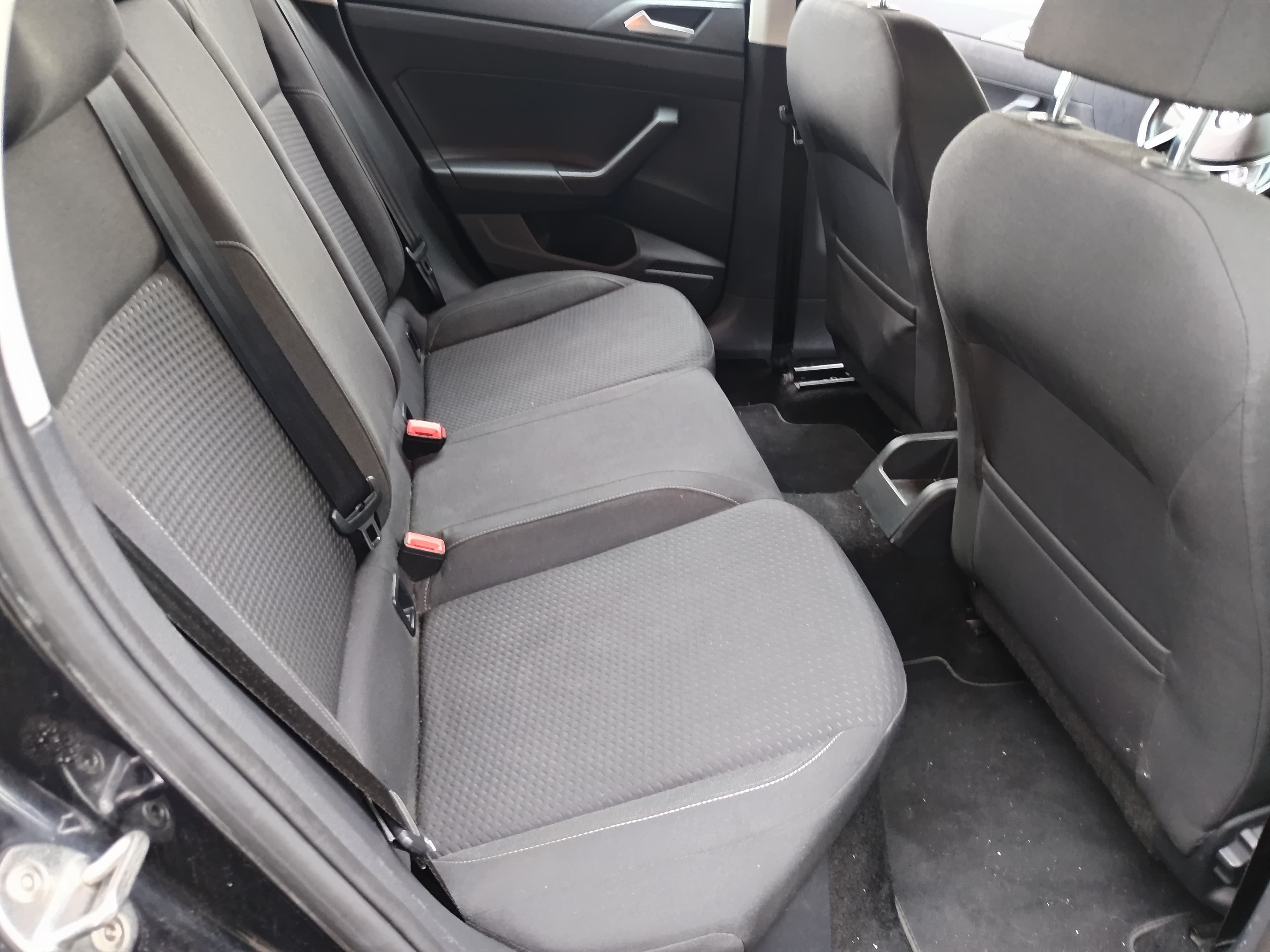 Volkswagen Polo · Ano 2018 — image 32