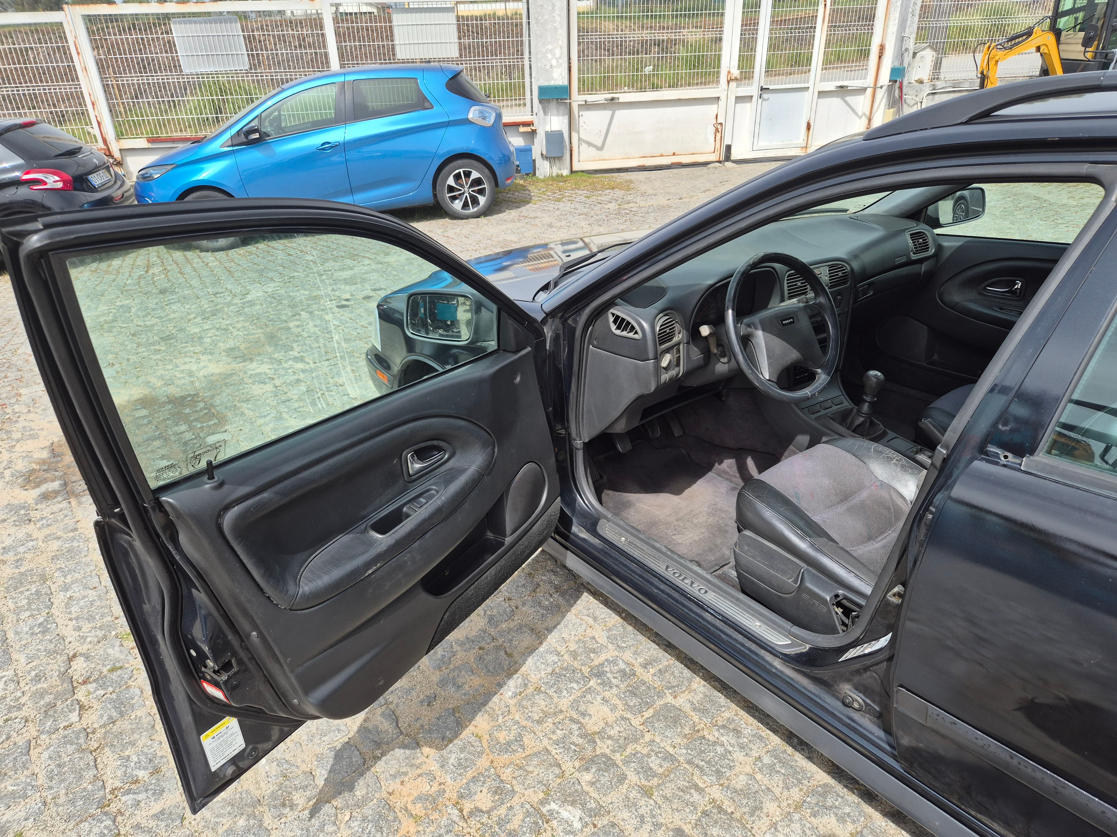 Volvo S40 · Ano 1997 — imagen 23