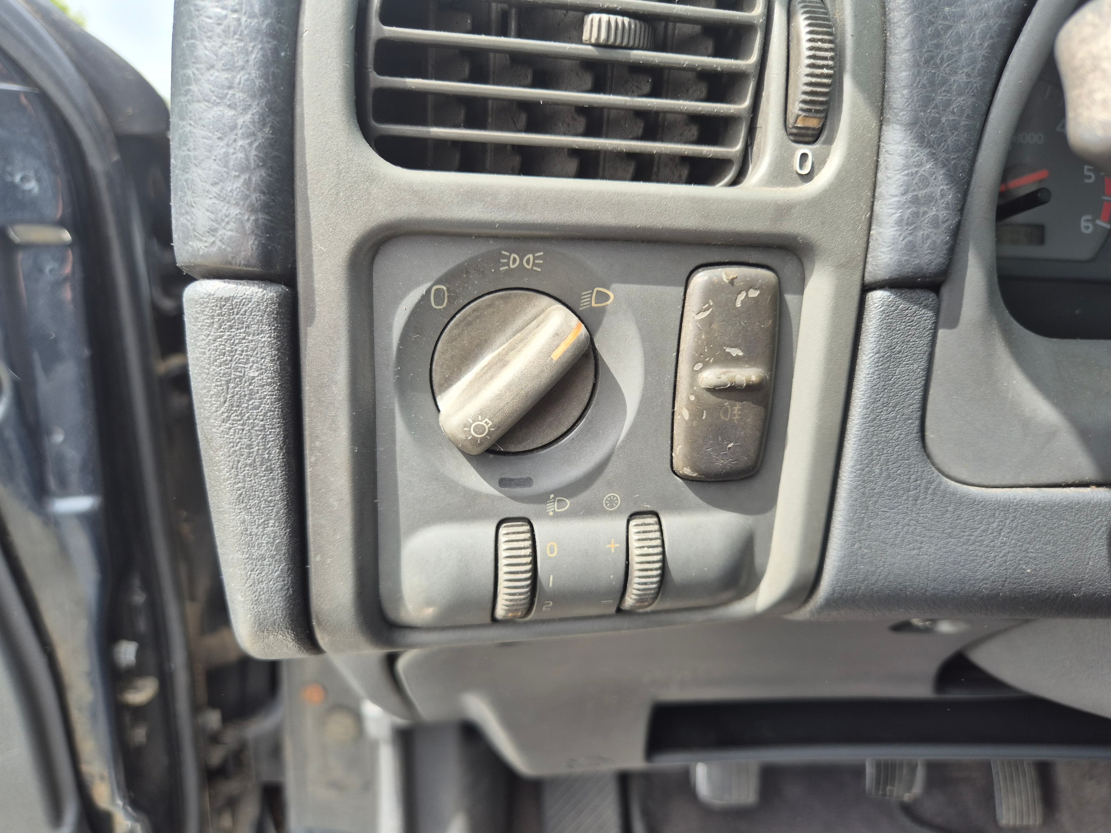 Volvo S40 · Ano 1997 — imagen 28